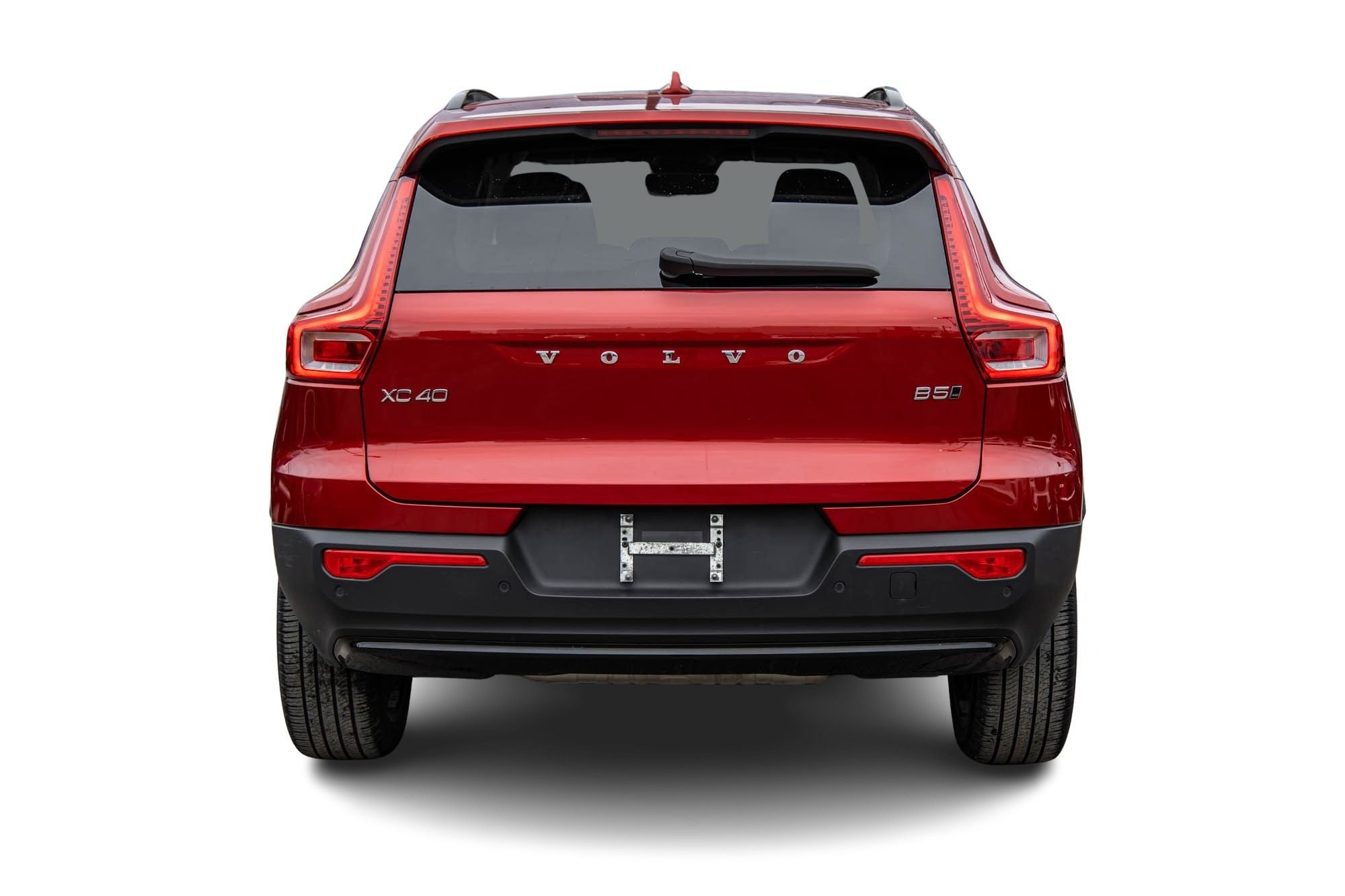 2023 Volvo XC40 in Pointe-Claire, Quebec