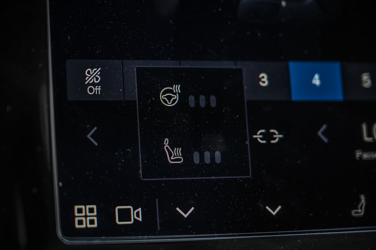 2024 Volvo XC40 in Pointe-Claire, Quebec