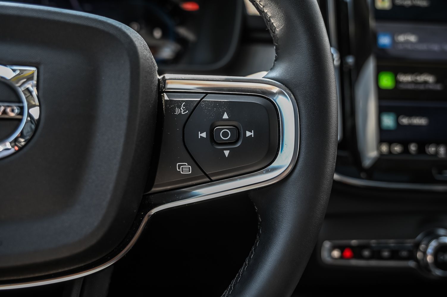 2024 Volvo XC40 in Pointe-Claire, Quebec