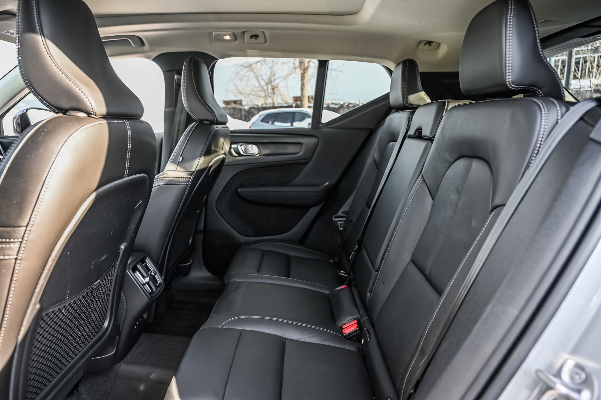 Volvo XC40  2024 à Pointe-Claire, Québec