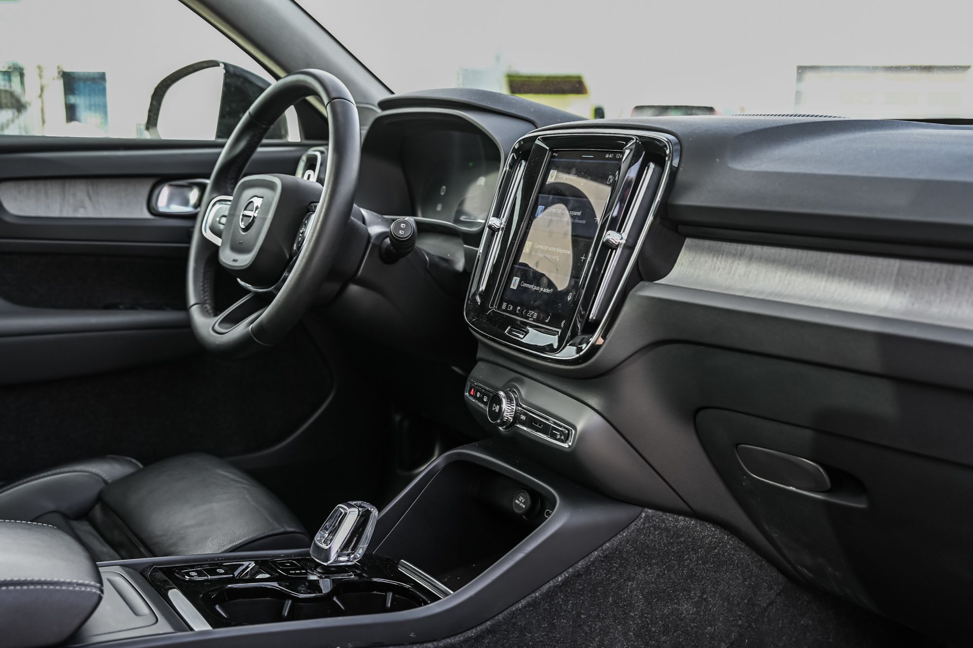 Volvo XC40  2024 à Pointe-Claire, Québec