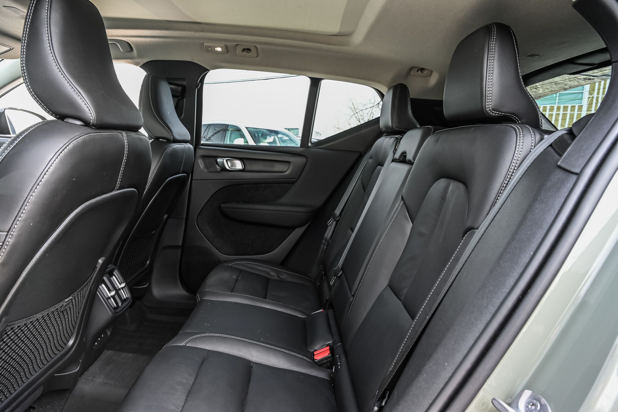 Volvo XC40  2024 à Pointe-Claire, Québec