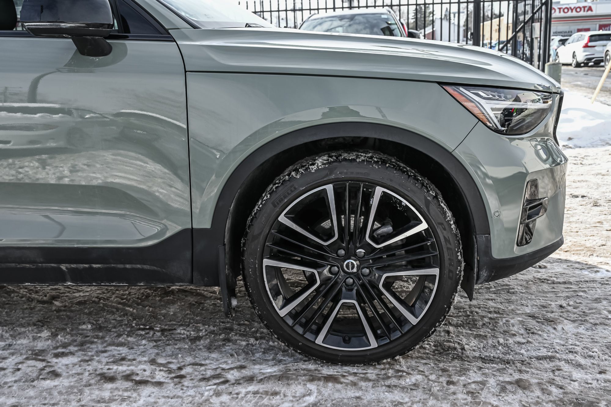 Volvo XC40  2024 à Pointe-Claire, Québec