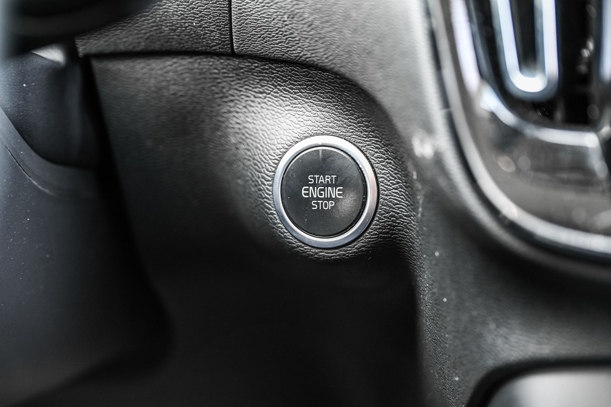 Volvo XC40  2024 à Pointe-Claire, Québec