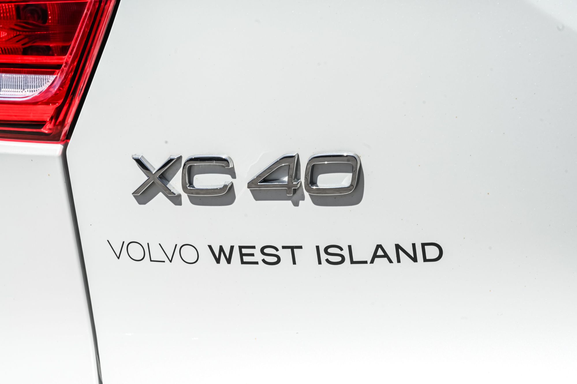 2024 Volvo XC40 in Pointe-Claire, Quebec