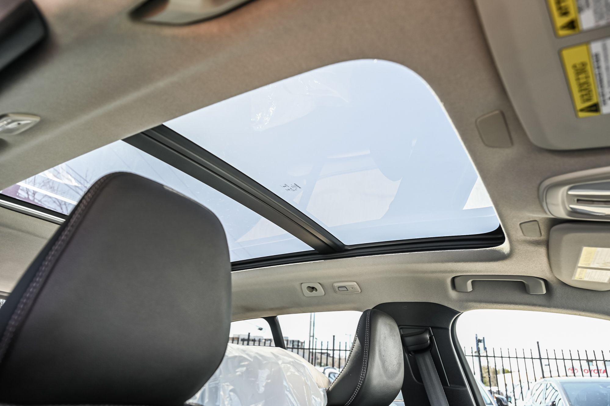 2024 Volvo XC40 in Pointe-Claire, Quebec