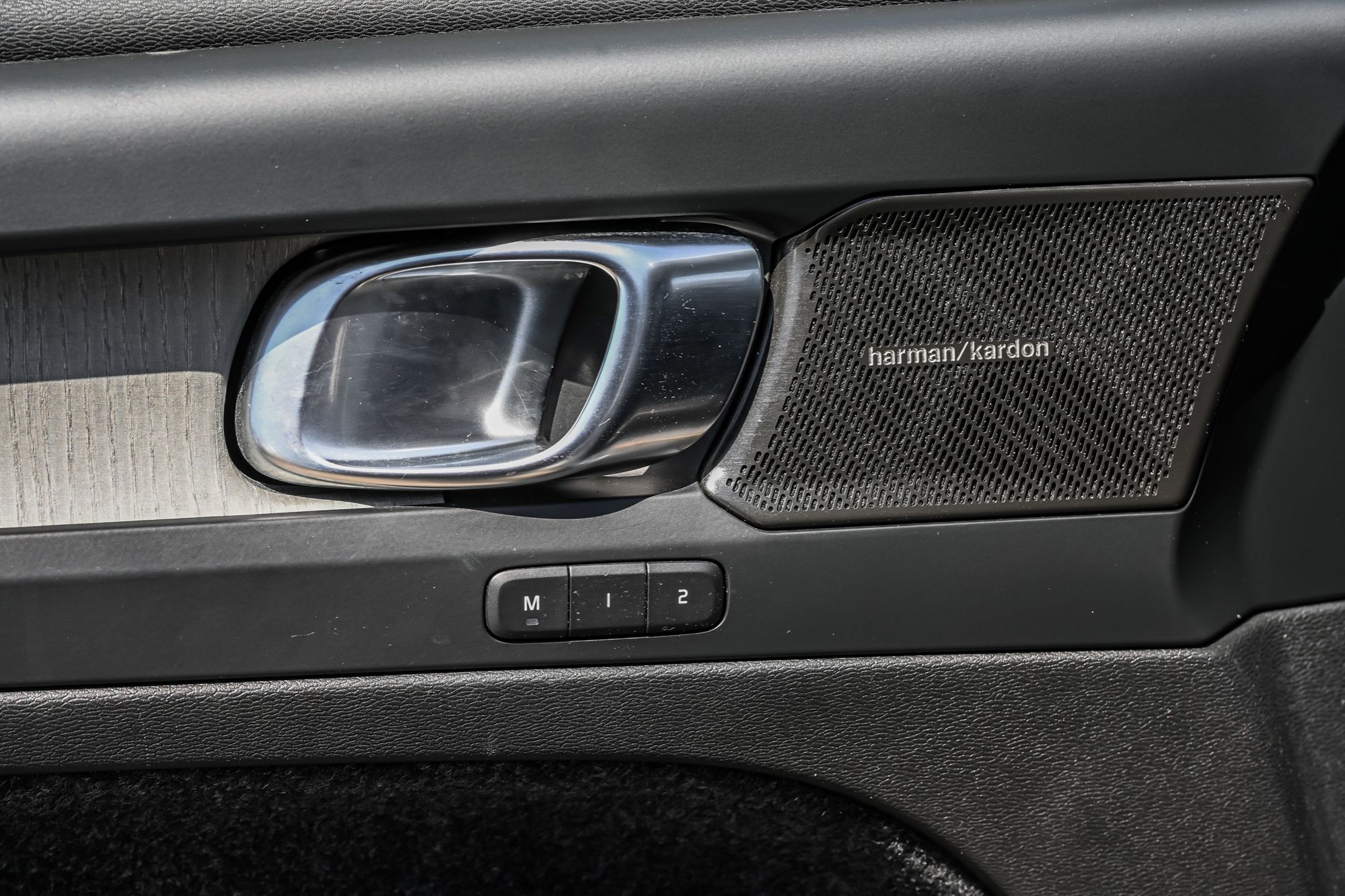 2024 Volvo XC40 in Pointe-Claire, Quebec