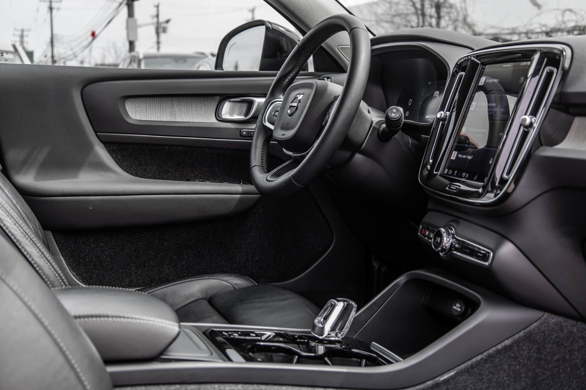 Volvo XC40  2024 à Pointe-Claire, Québec