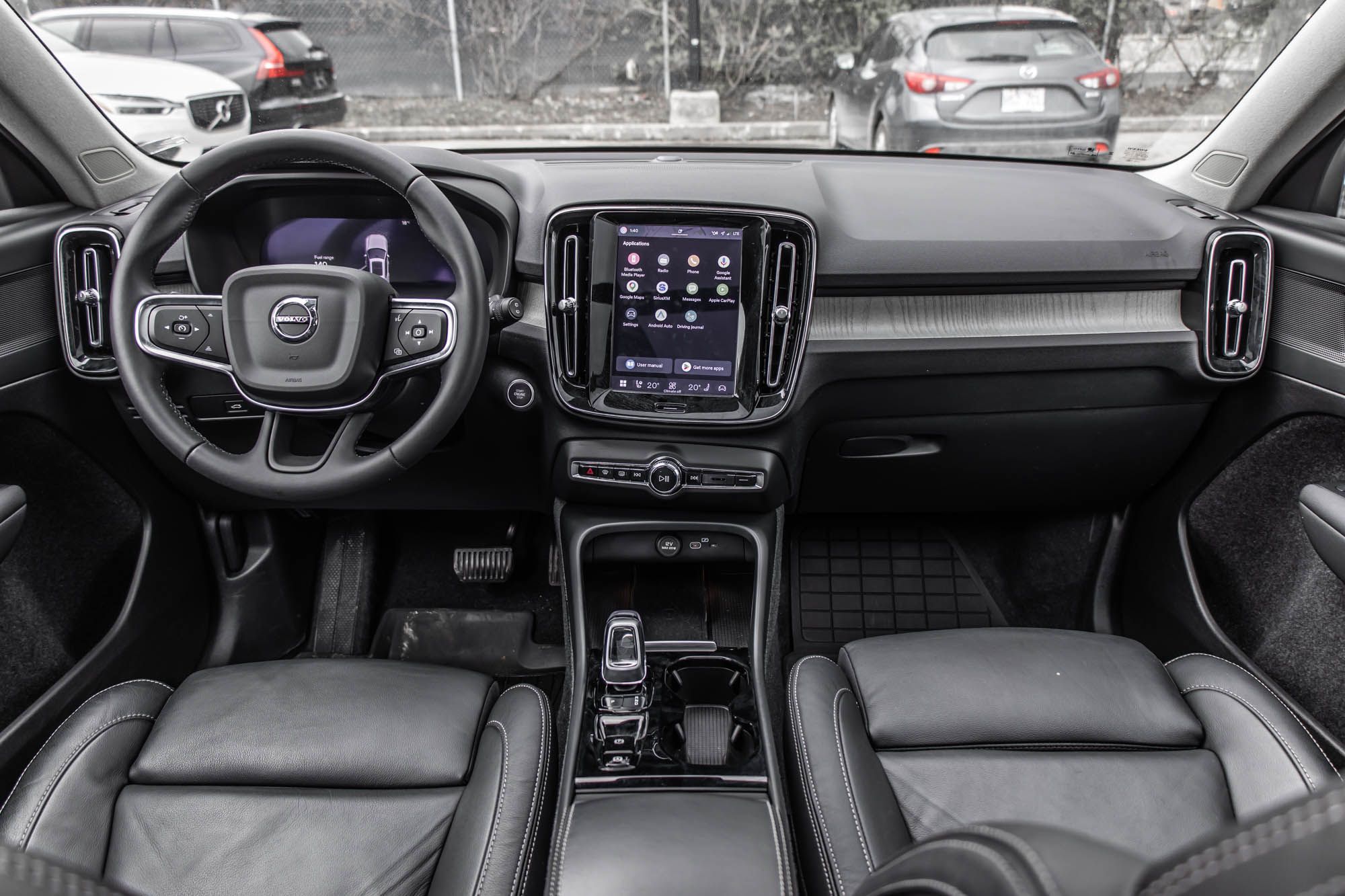 Volvo XC40  2024 à Pointe-Claire, Québec