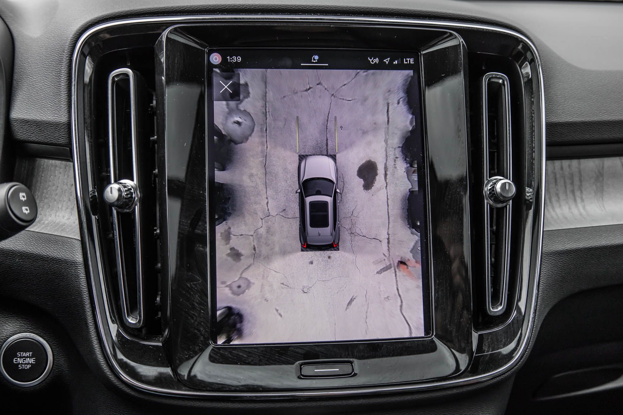 Volvo XC40  2024 à Pointe-Claire, Québec
