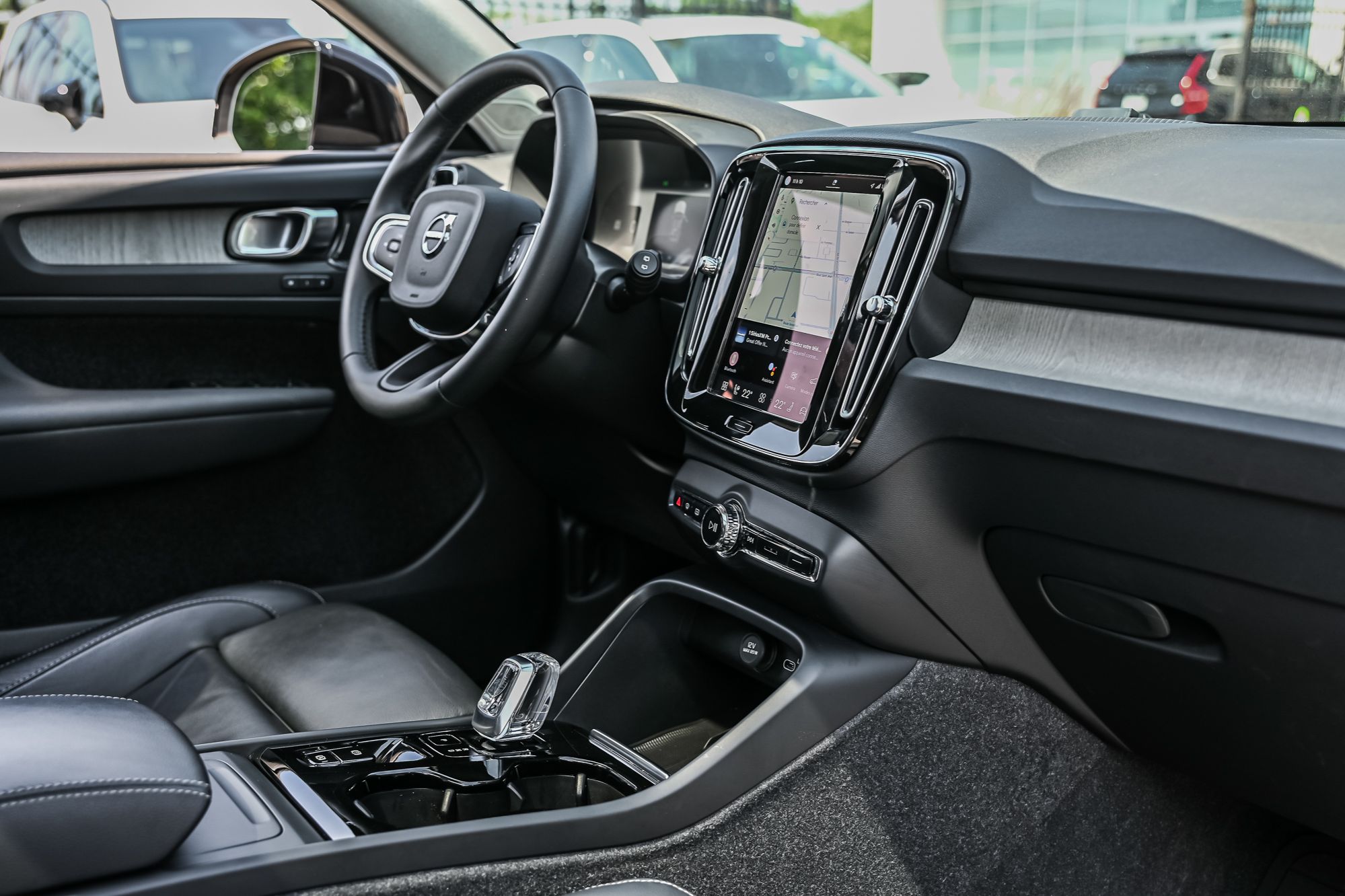 Volvo XC40  2024 à Pointe-Claire, Québec