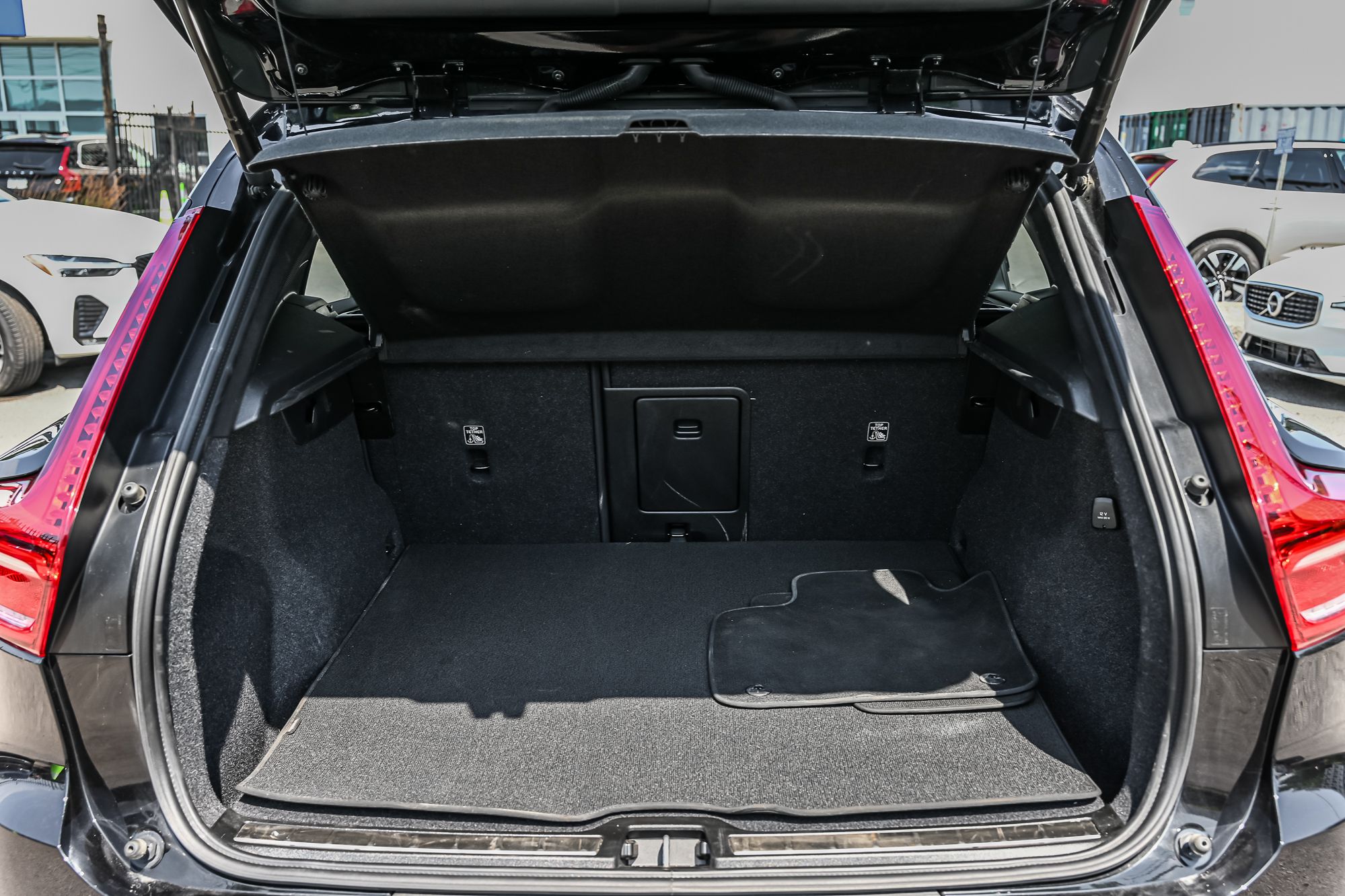 Volvo XC40  2024 à Pointe-Claire, Québec