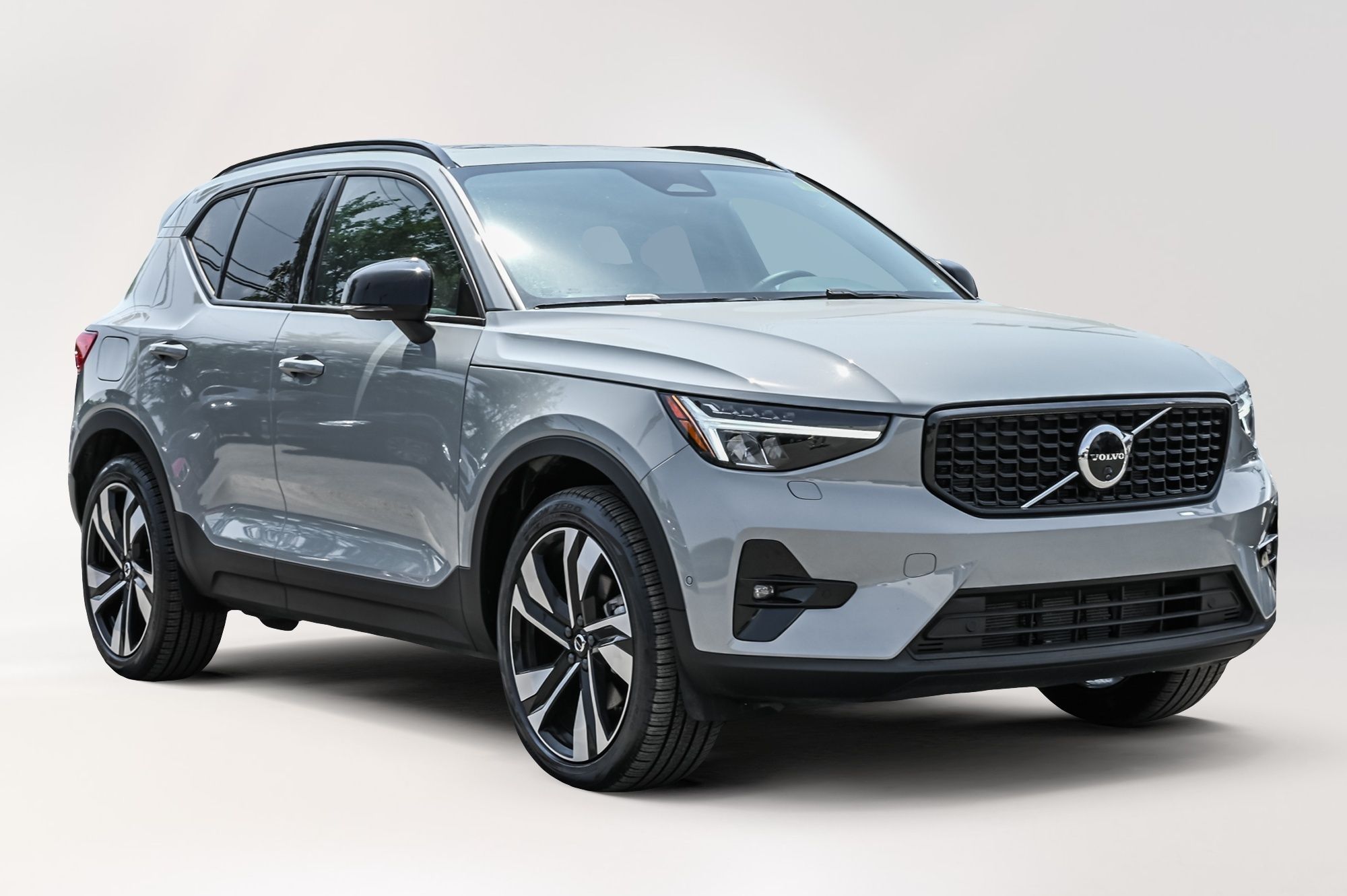 Volvo XC40  2025 à Pointe-Claire, Québec