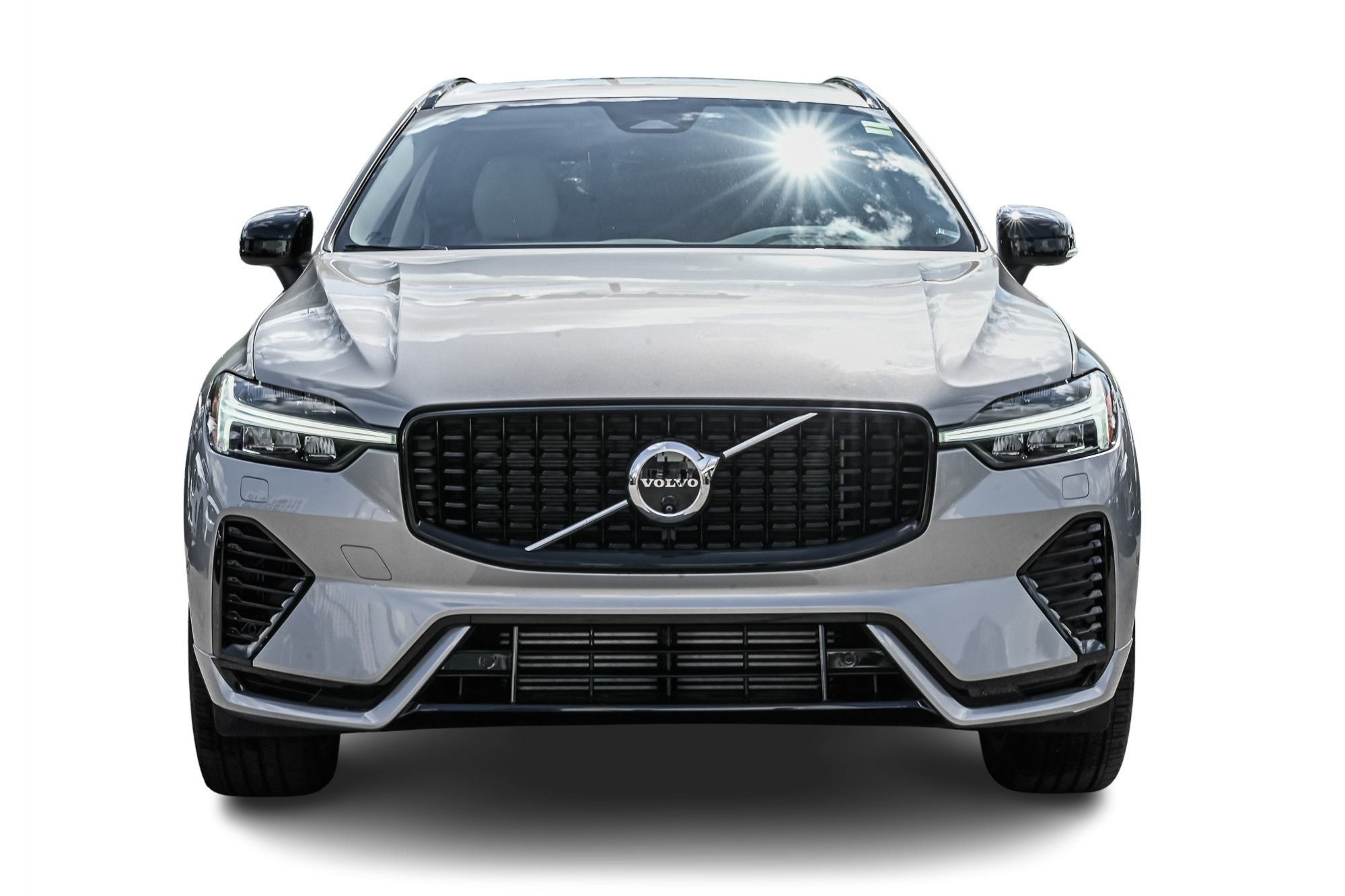 Volvo XC60 Plug-In Hybrid  2025 à Pointe-Claire, Québec