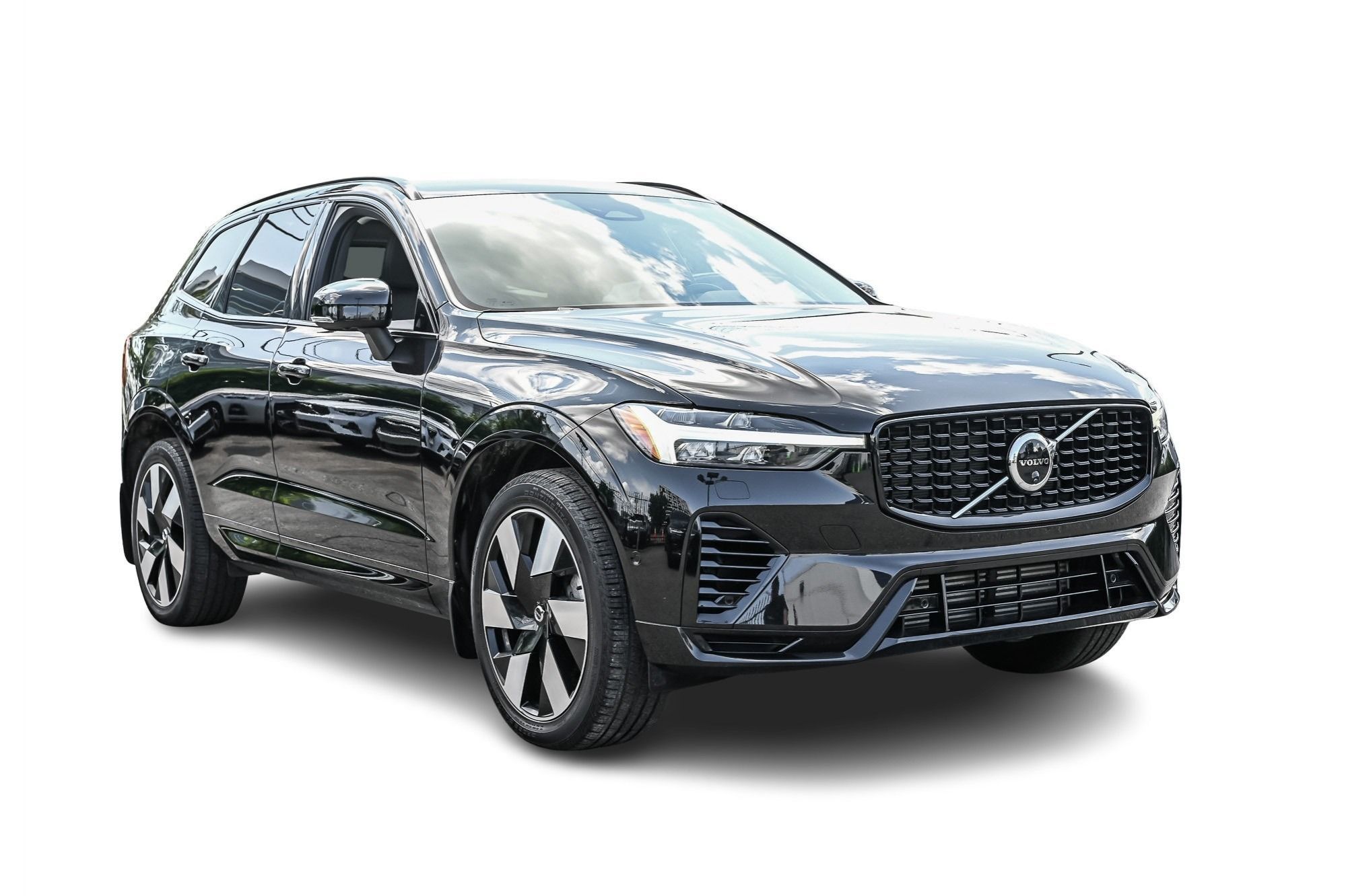Volvo XC60 Plug-In Hybrid  2025 à Pointe-Claire, Québec