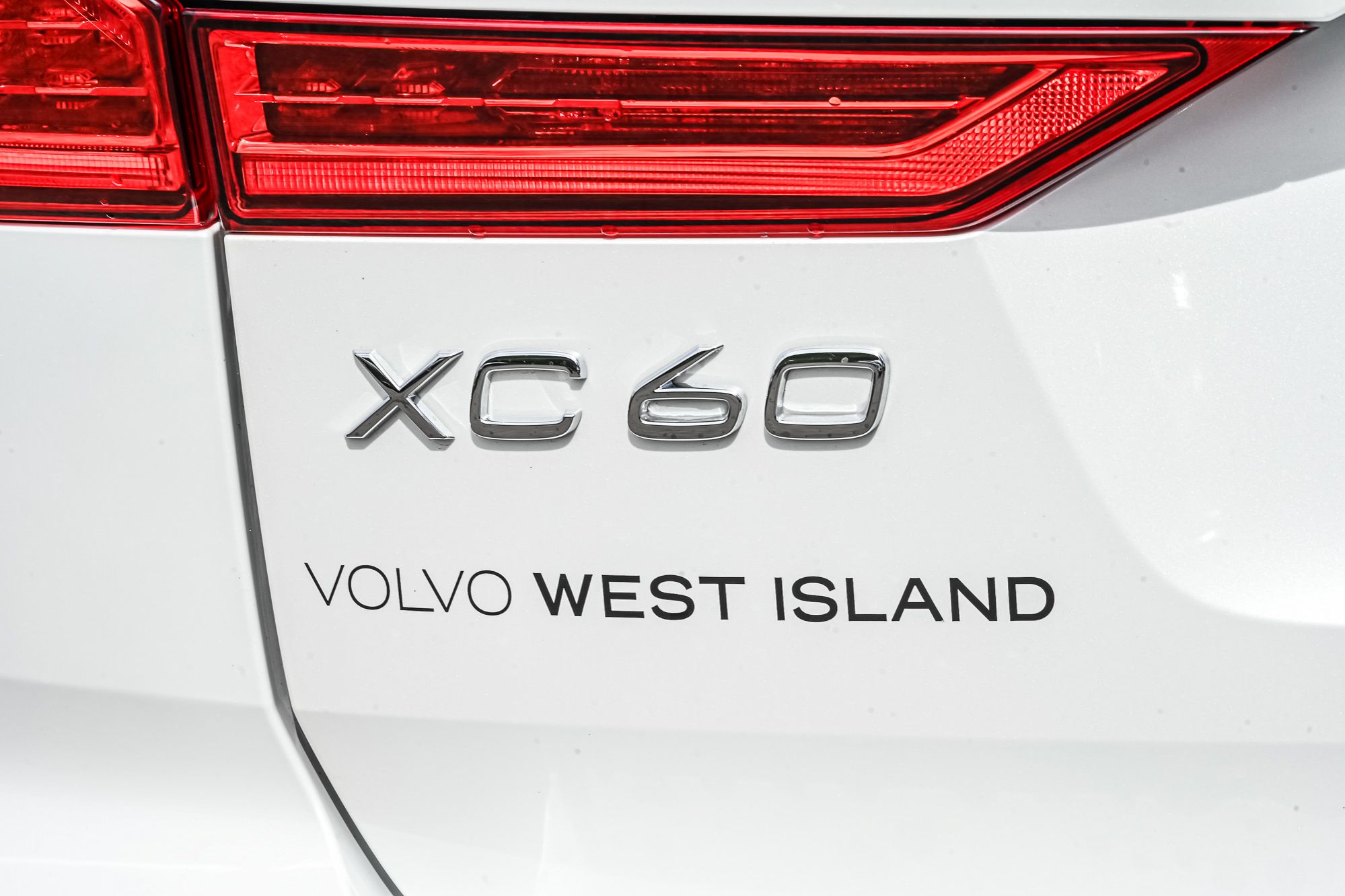 2025 Volvo XC60 Plug-In Hybrid in Pointe-Claire, Quebec