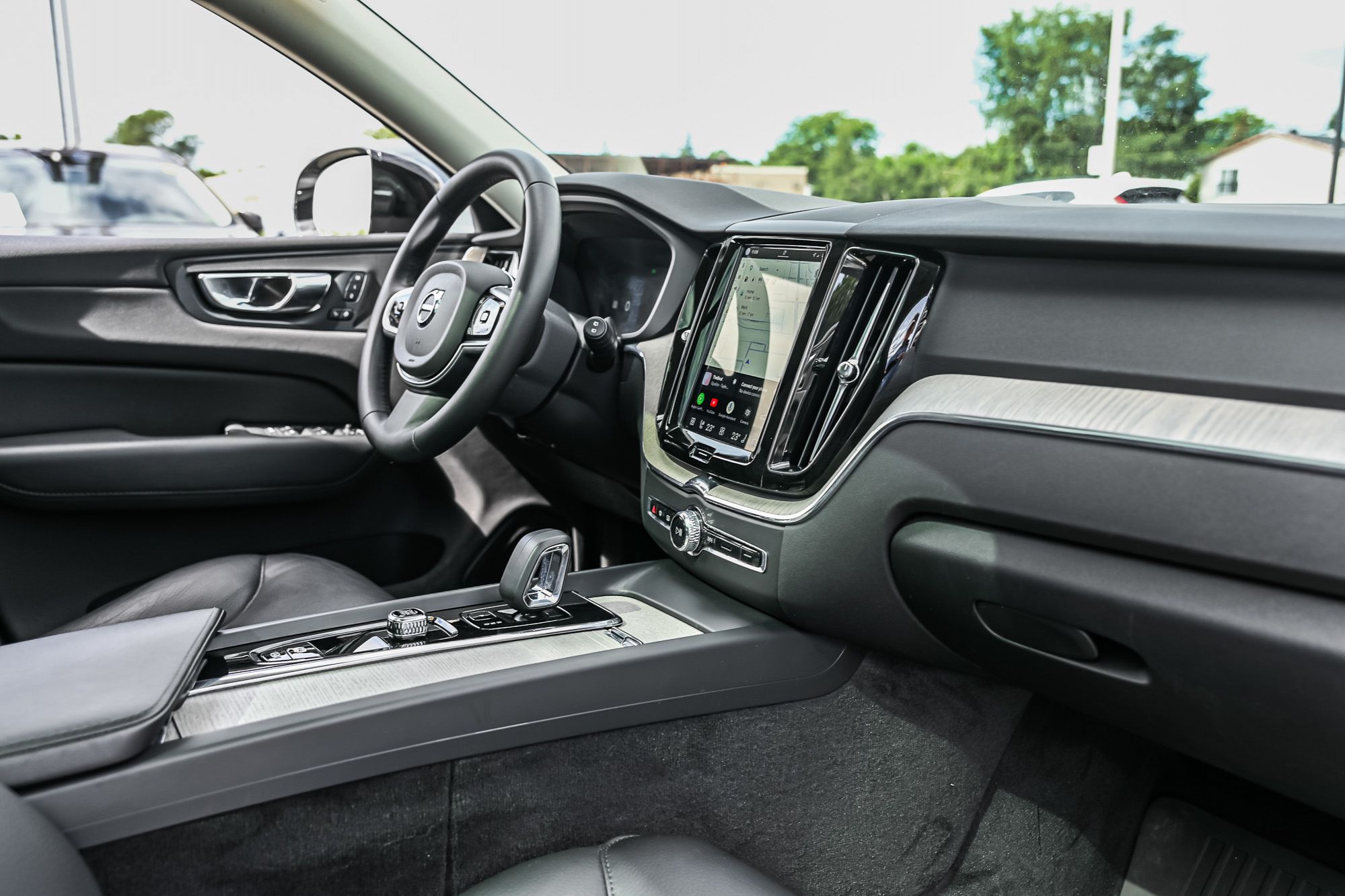 2025 Volvo XC60 Plug-In Hybrid in Pointe-Claire, Quebec
