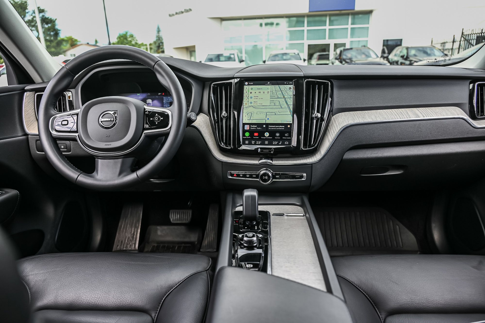 2025 Volvo XC60 Plug-In Hybrid in Pointe-Claire, Quebec