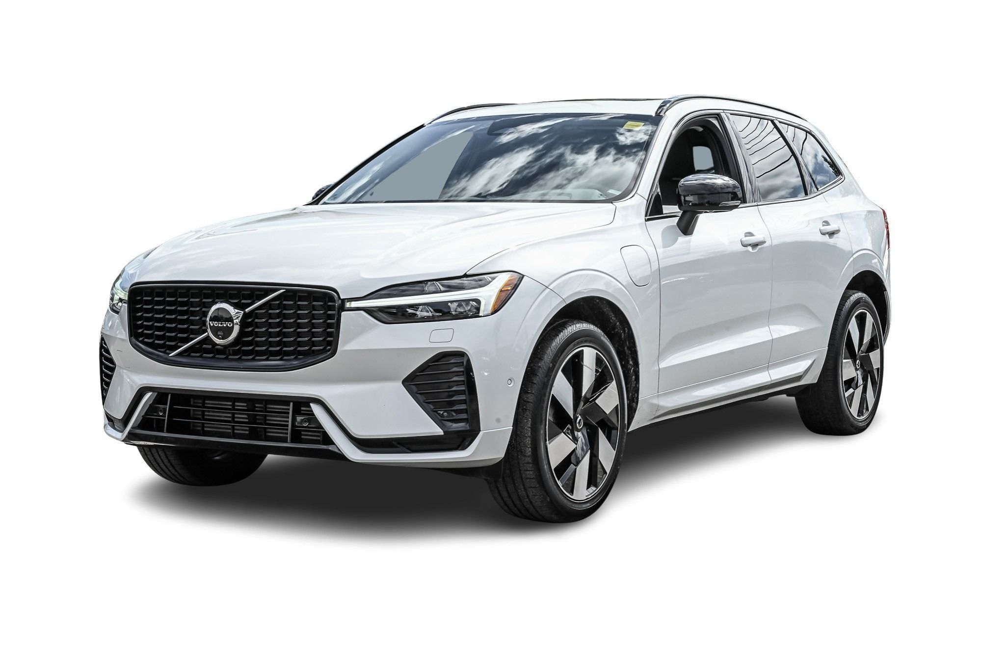 2025 Volvo XC60 Plug-In Hybrid in Pointe-Claire, Quebec