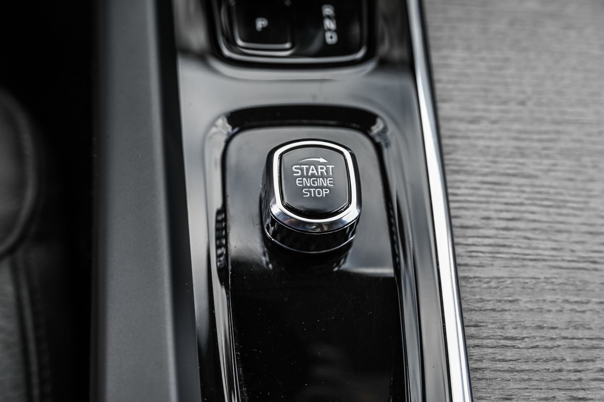 2025 Volvo XC60 Plug-In Hybrid in Pointe-Claire, Quebec