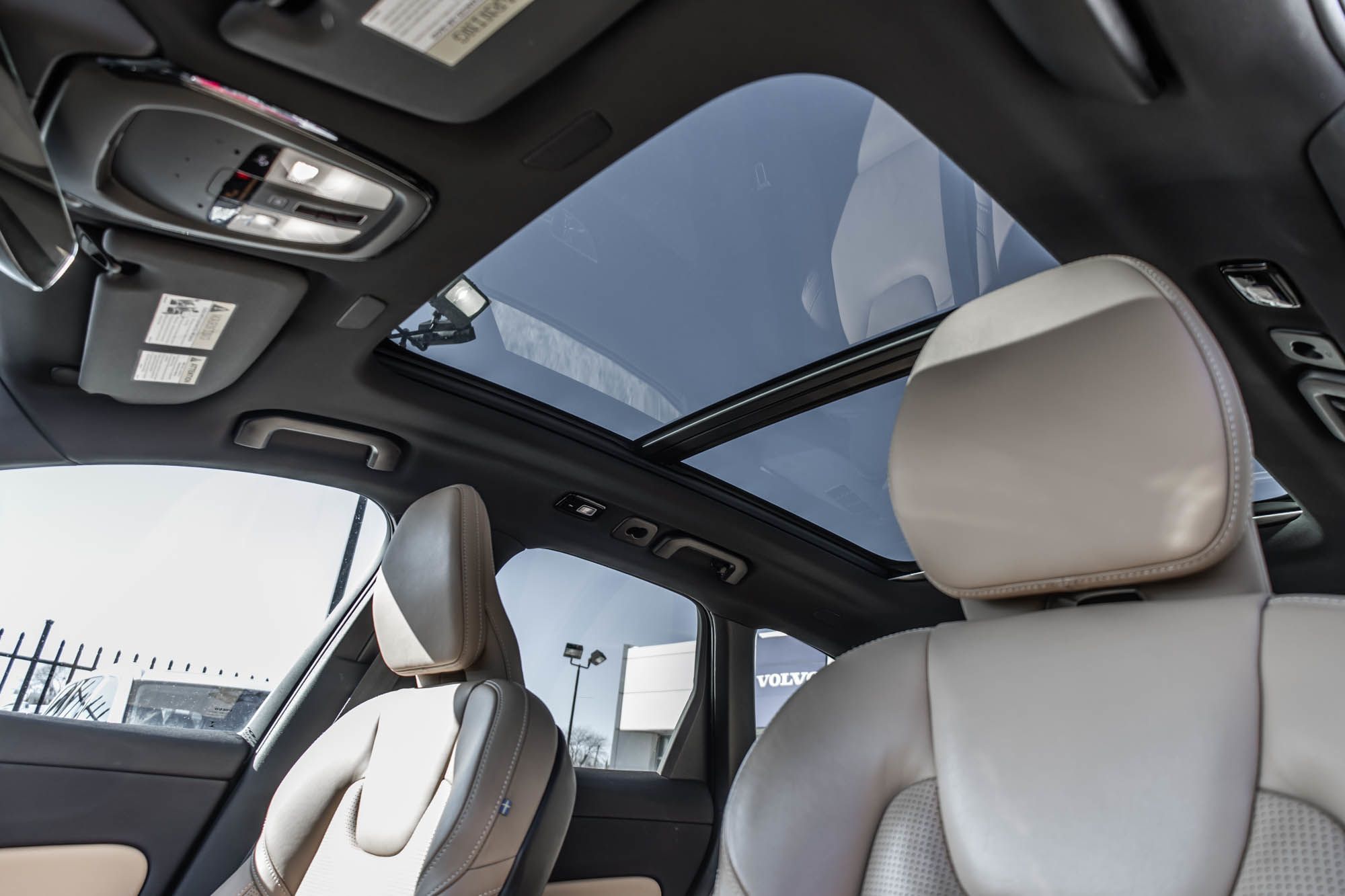 Volvo XC60 Recharge  2024 à Pointe-Claire, Québec