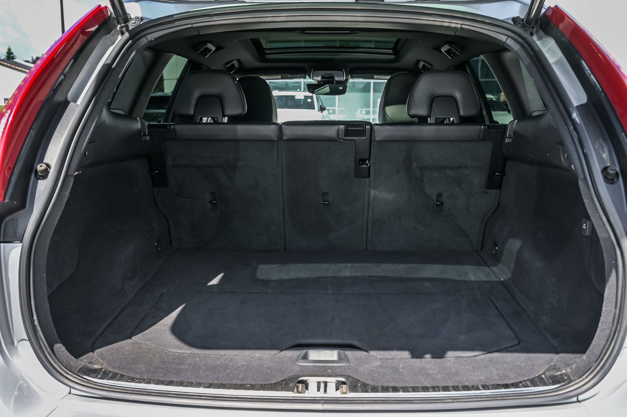2017 Volvo XC60 in Pointe-Claire, Quebec