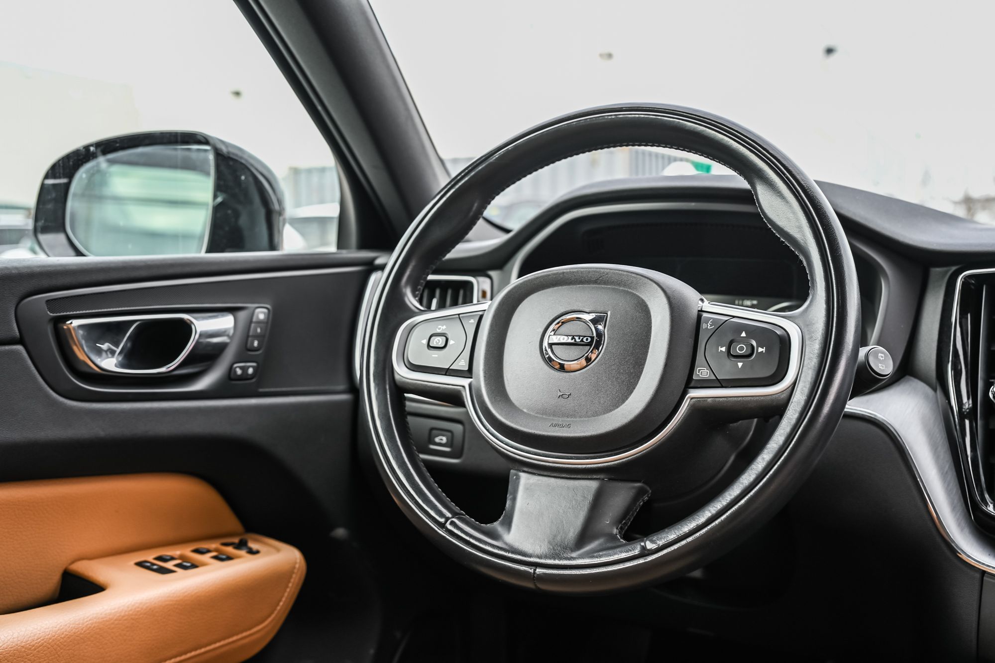 Volvo XC60  2019 à Pointe-Claire, Québec