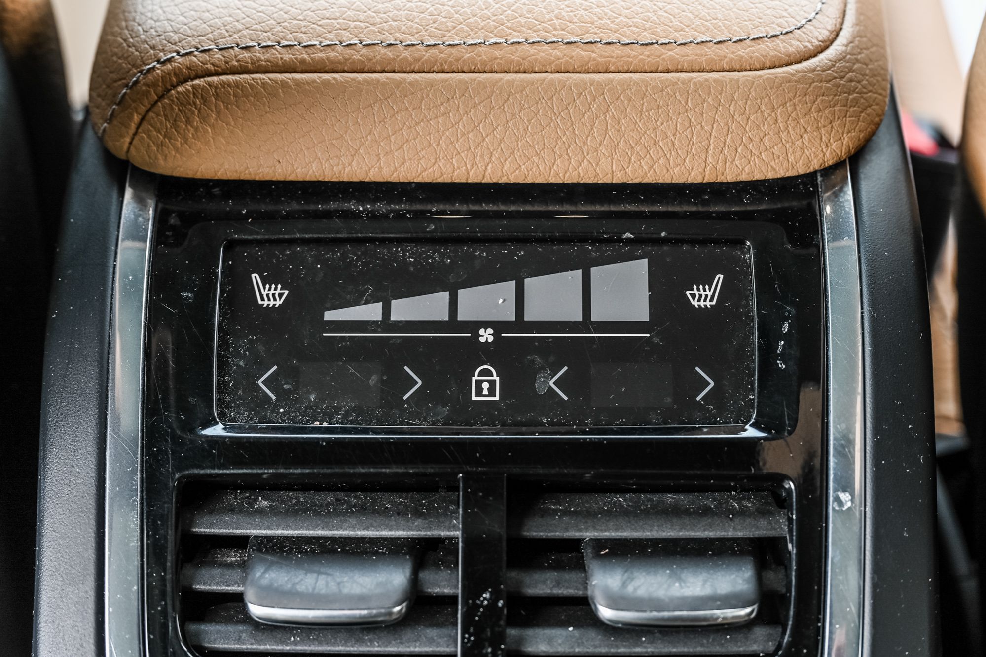 Volvo XC60  2019 à Pointe-Claire, Québec