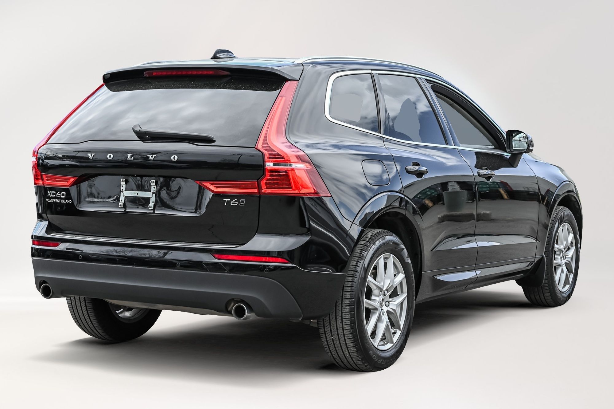 2021 Volvo XC60 in Pointe-Claire, Quebec