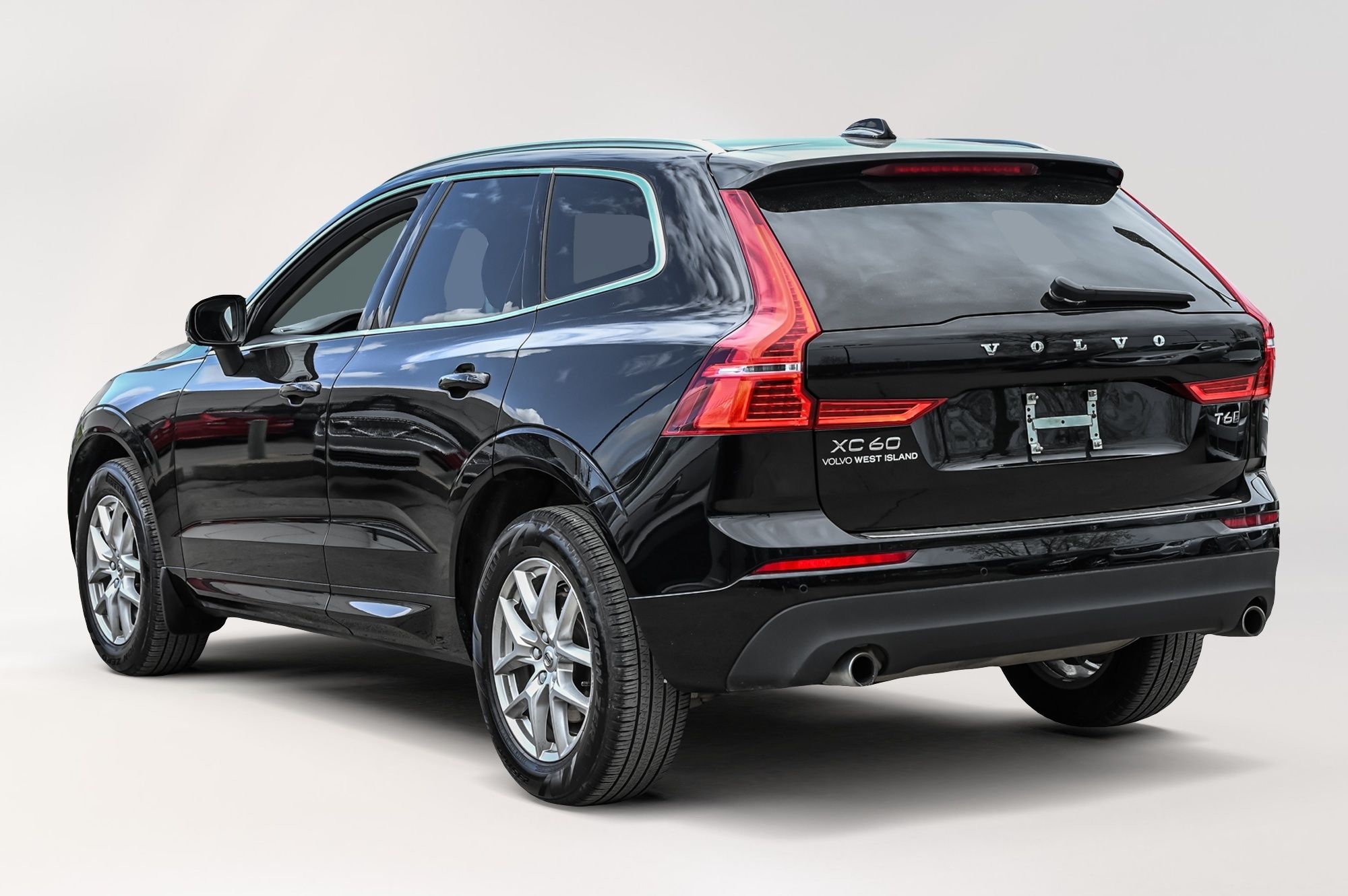 2021 Volvo XC60 in Pointe-Claire, Quebec