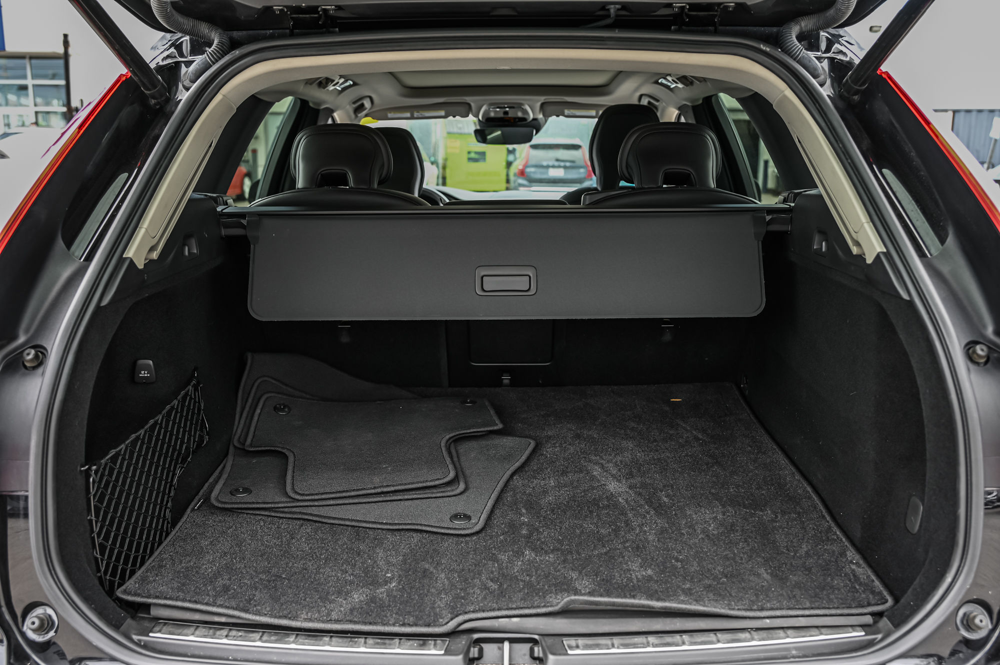 2021 Volvo XC60 in Pointe-Claire, Quebec