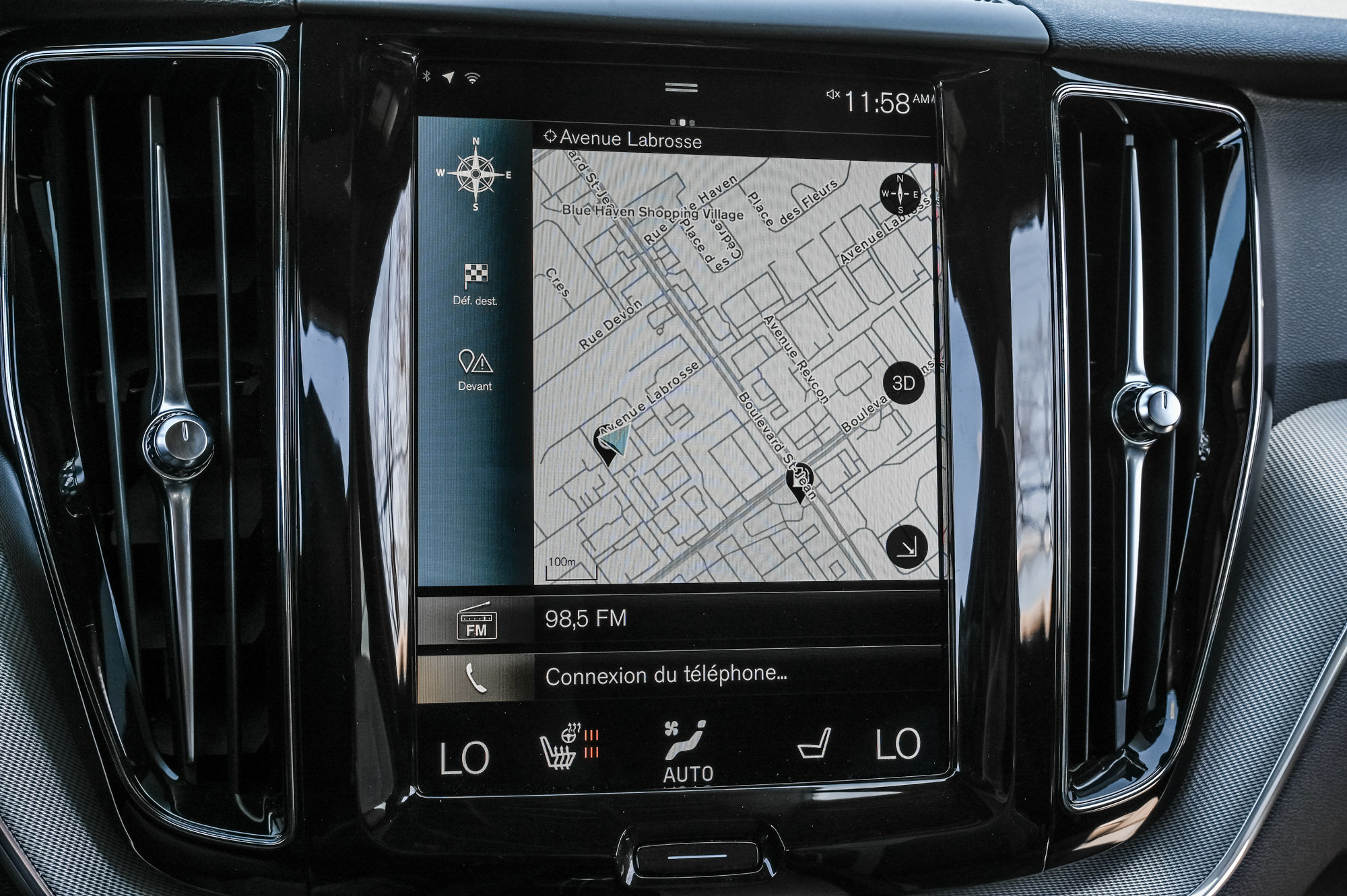 2021 Volvo XC60 in Pointe-Claire, Quebec