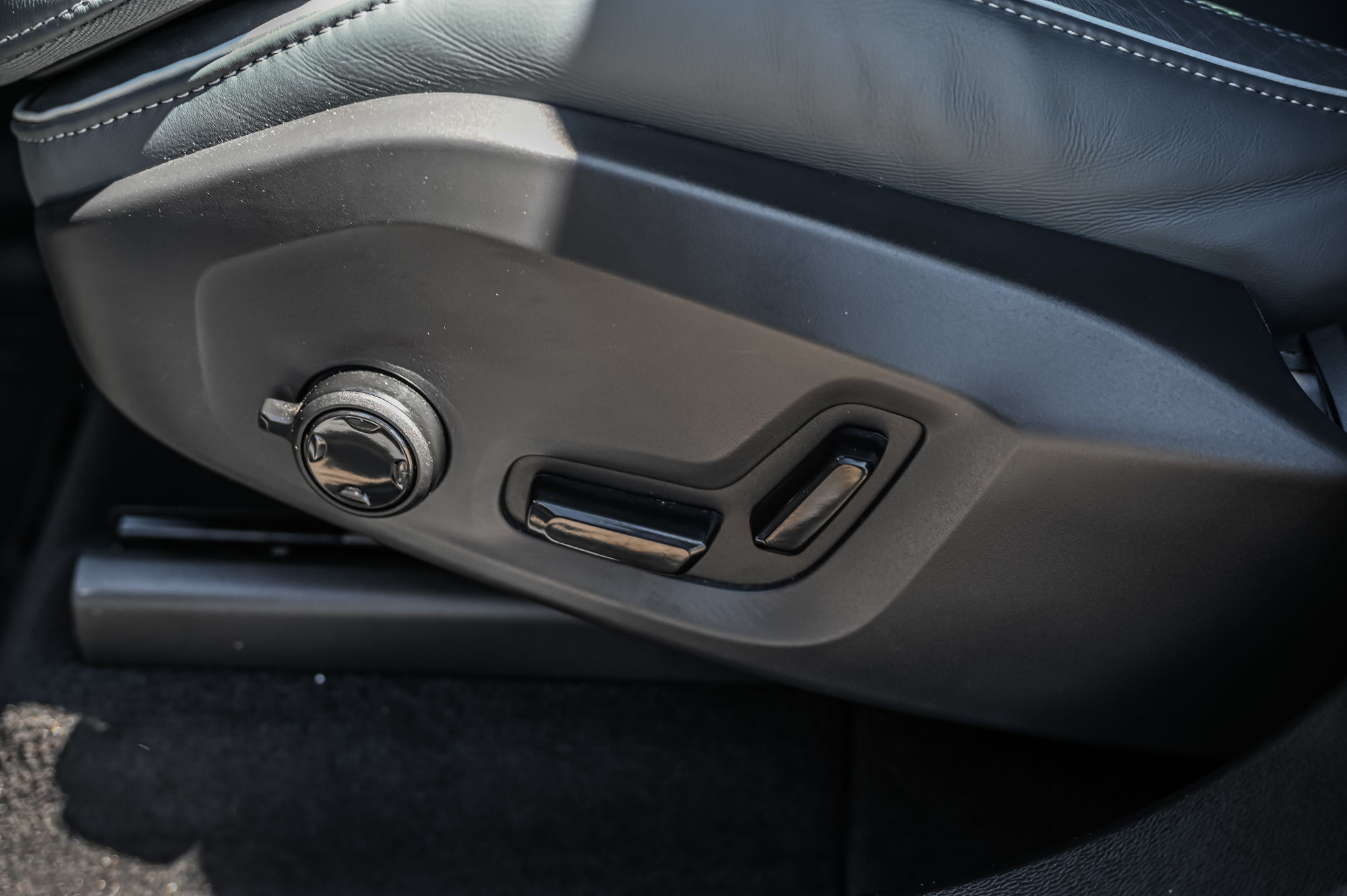 2021 Volvo XC60 in Pointe-Claire, Quebec