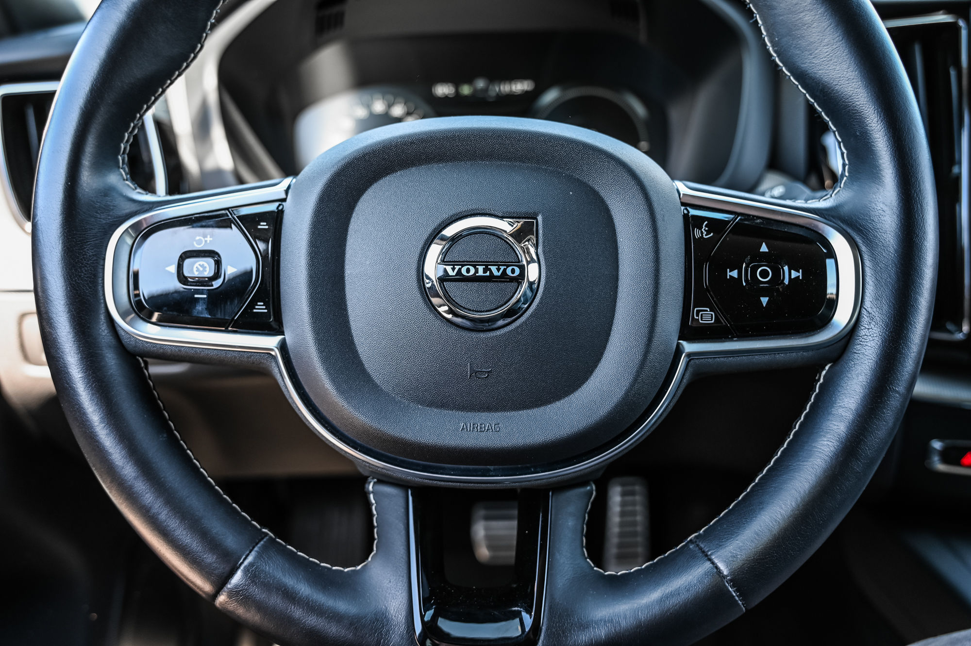 2021 Volvo XC60 in Pointe-Claire, Quebec