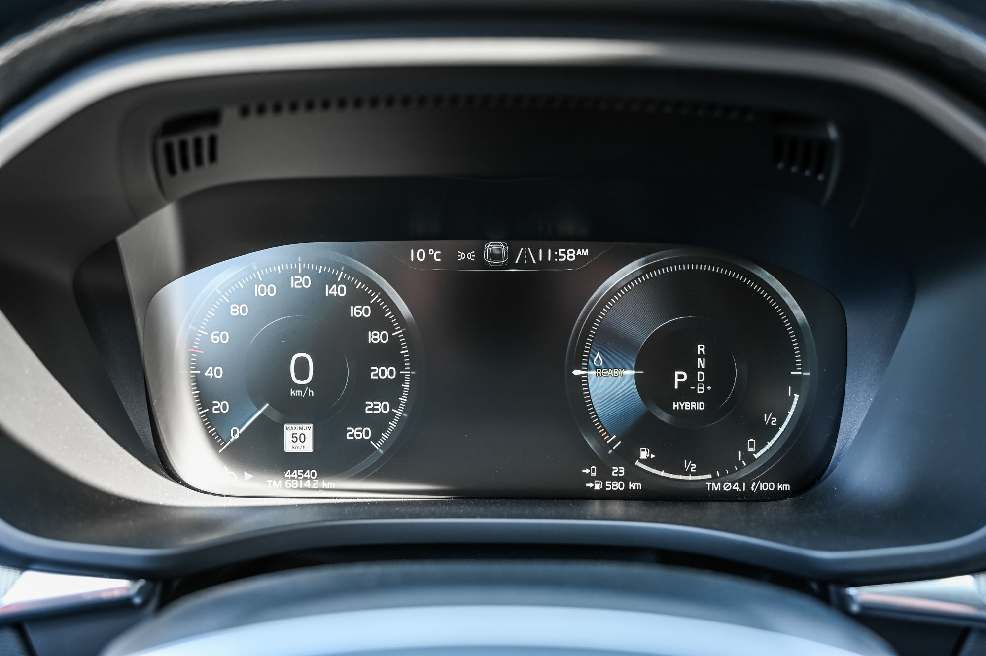2021 Volvo XC60 in Pointe-Claire, Quebec