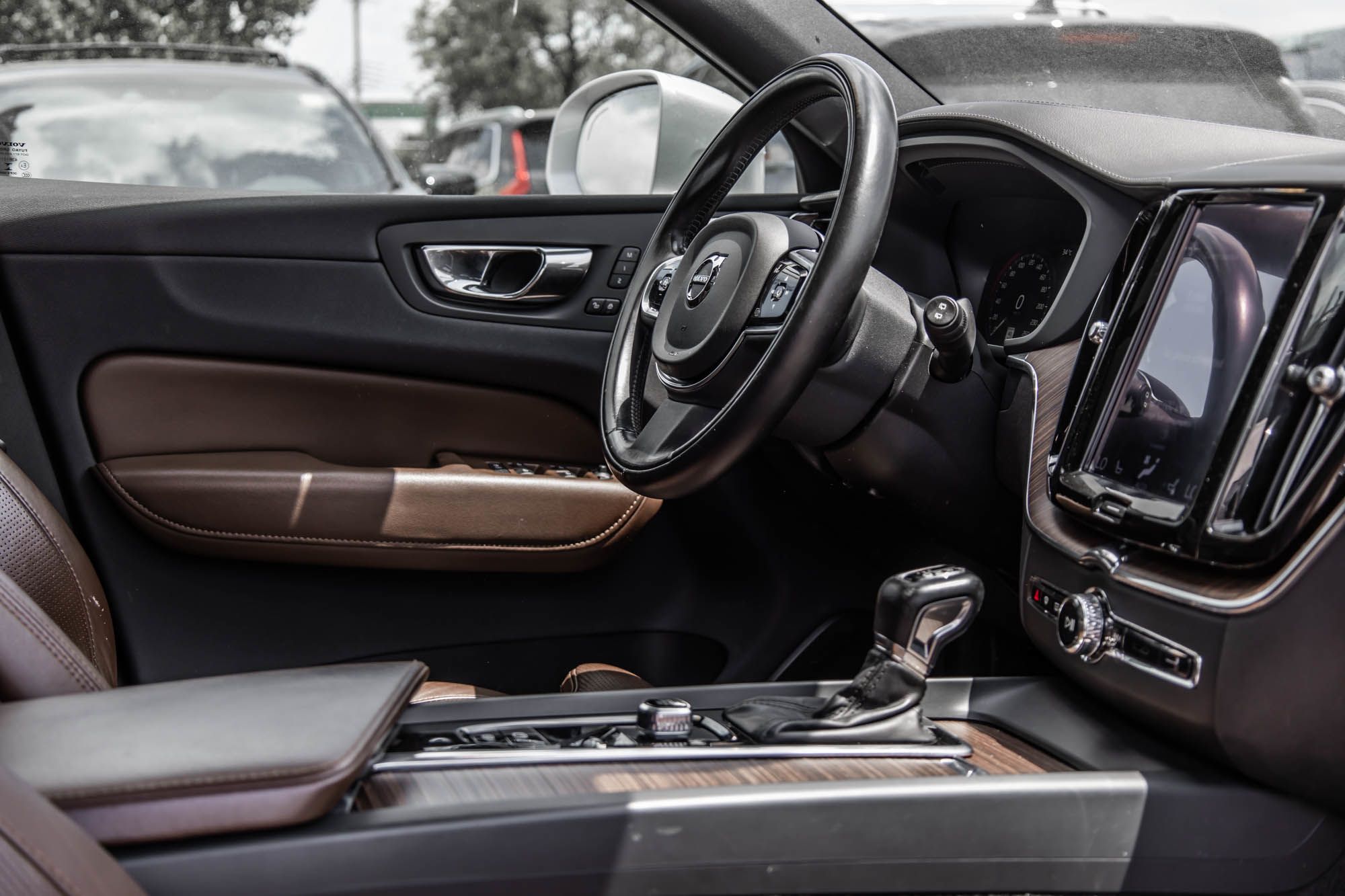 Volvo XC60  2021 à Pointe-Claire, Québec