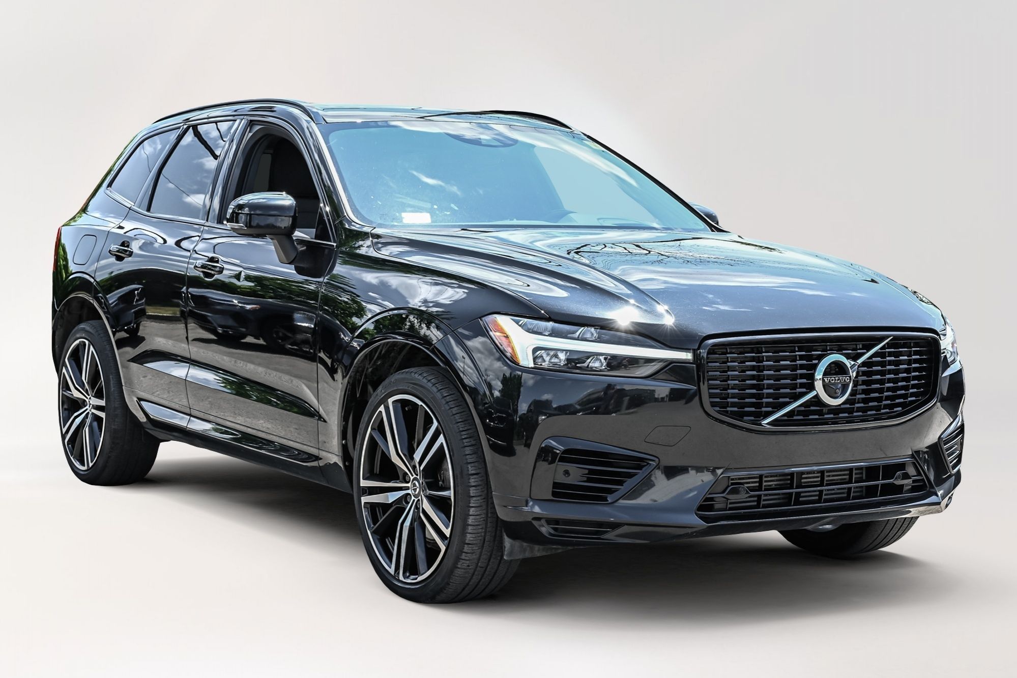 Volvo XC60  2021 à Pointe-Claire, Québec