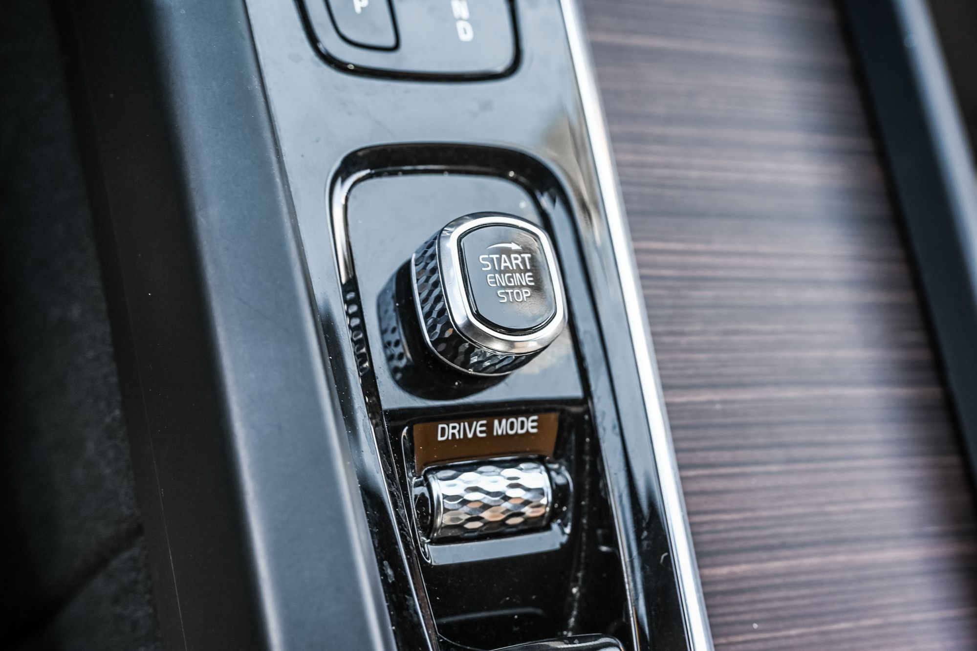 Volvo XC60  2021 à Pointe-Claire, Québec