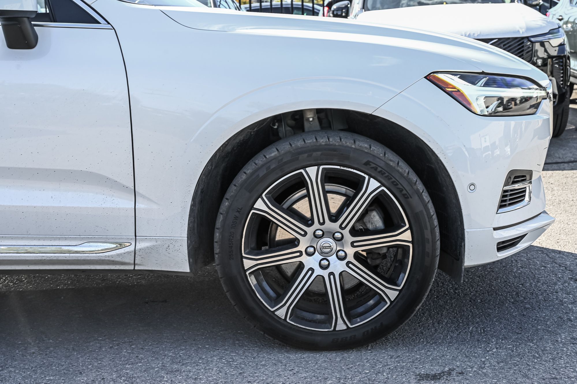 Volvo XC60  2021 à Pointe-Claire, Québec