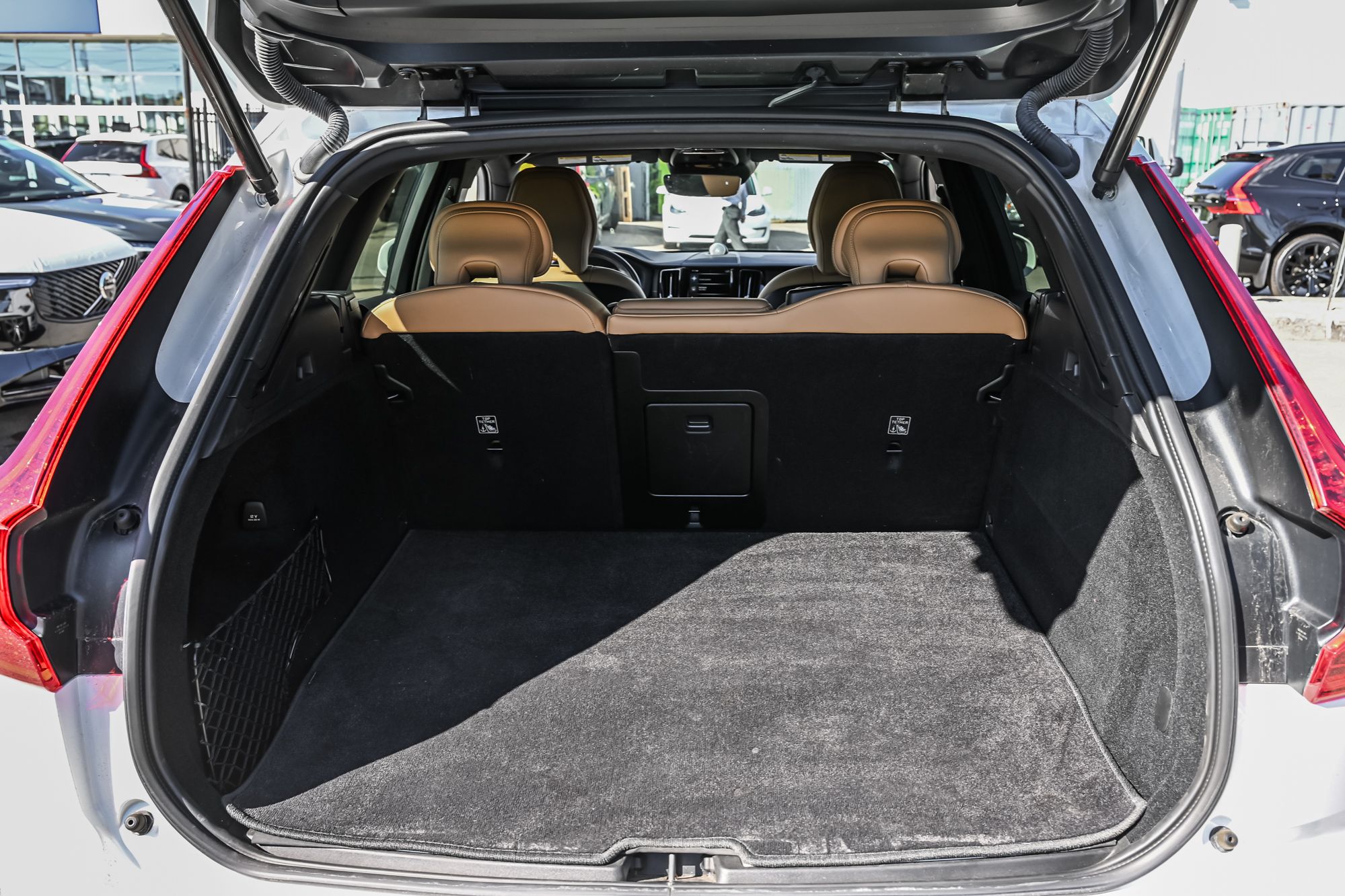 Volvo XC60  2021 à Pointe-Claire, Québec