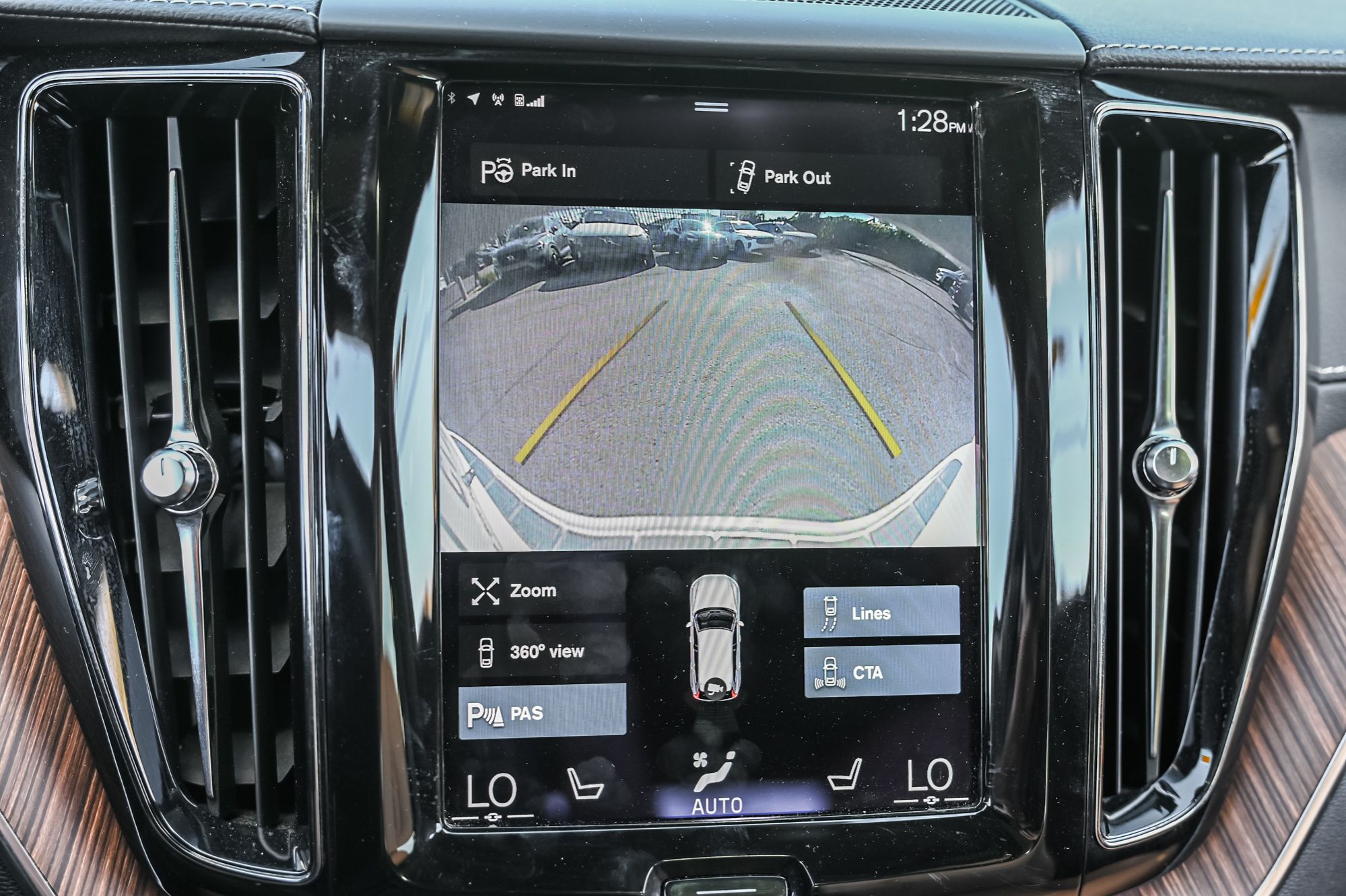 Volvo XC60  2021 à Pointe-Claire, Québec