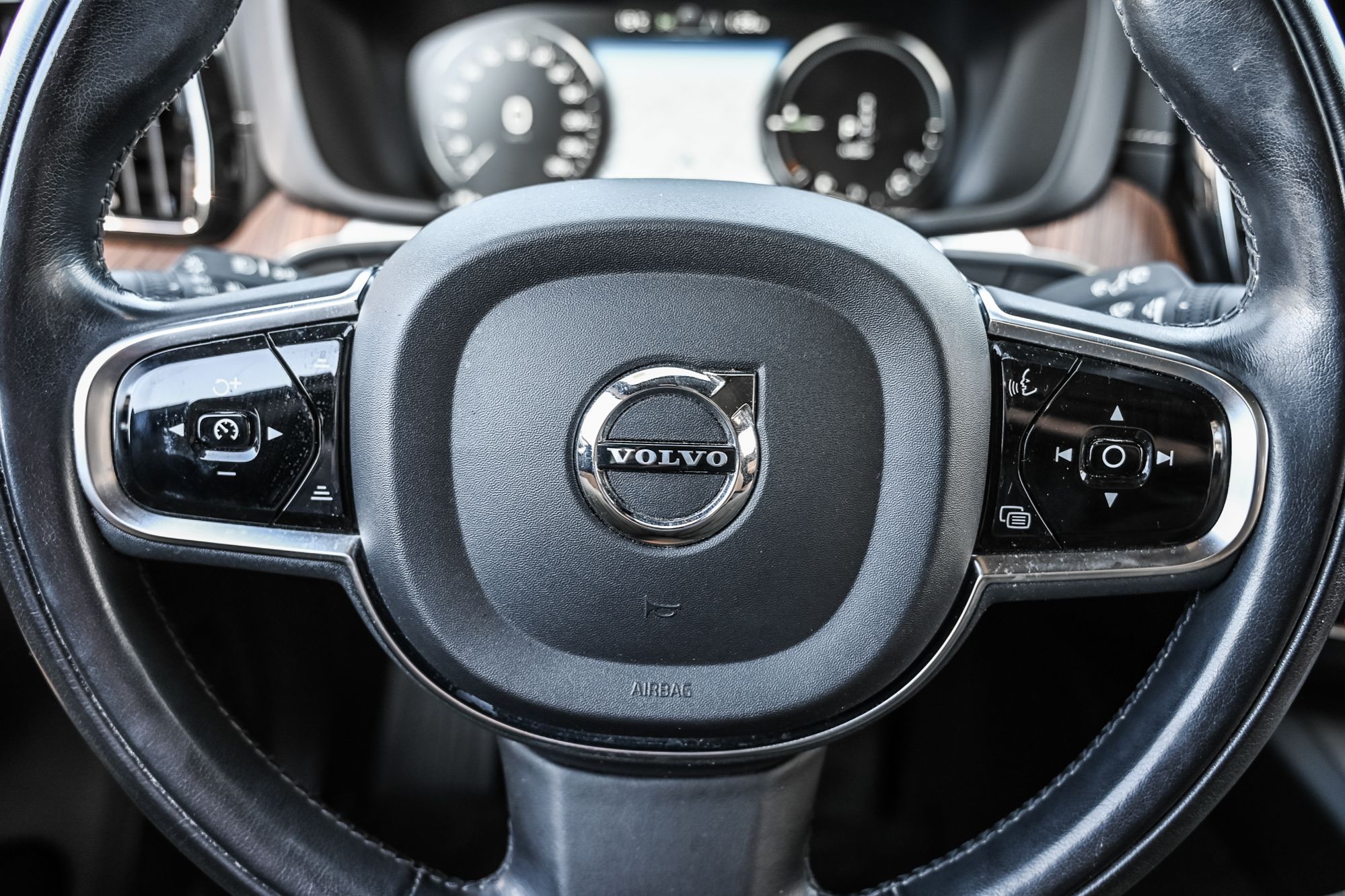 Volvo XC60  2021 à Pointe-Claire, Québec