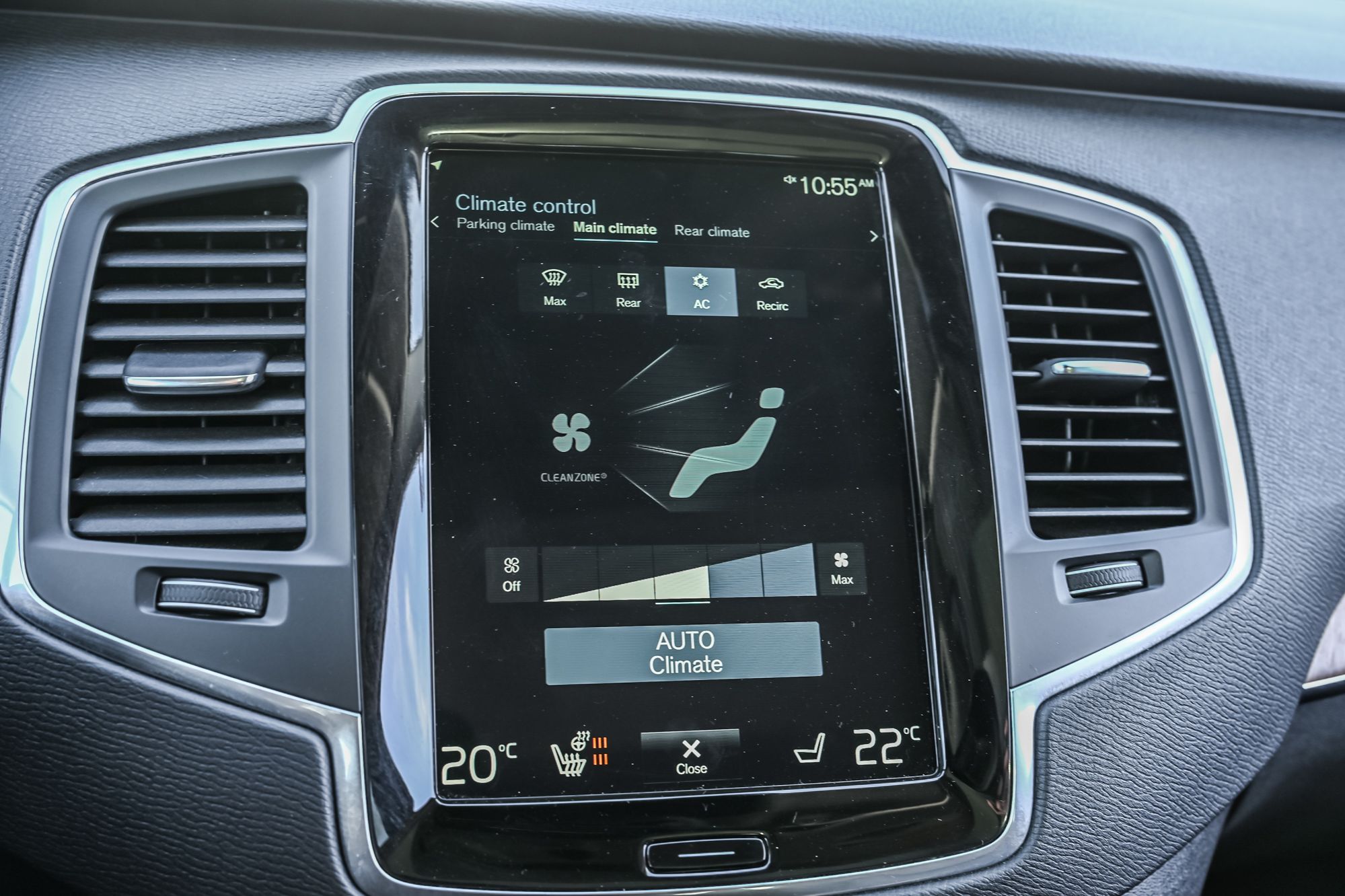 Volvo XC90  2021 à Pointe-Claire, Québec