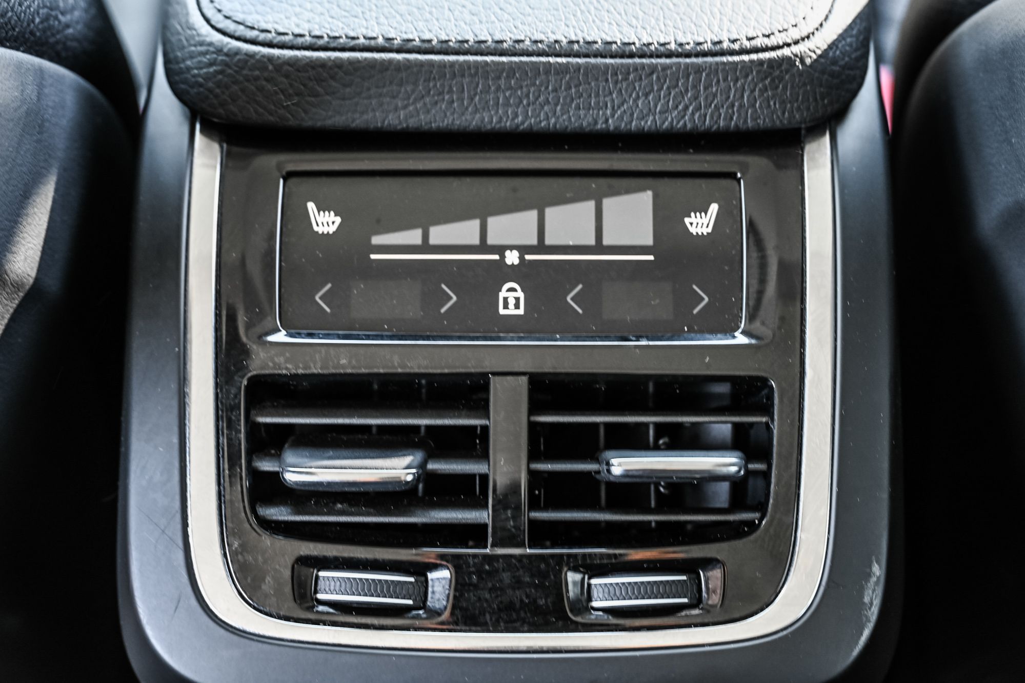 Volvo XC90  2021 à Pointe-Claire, Québec