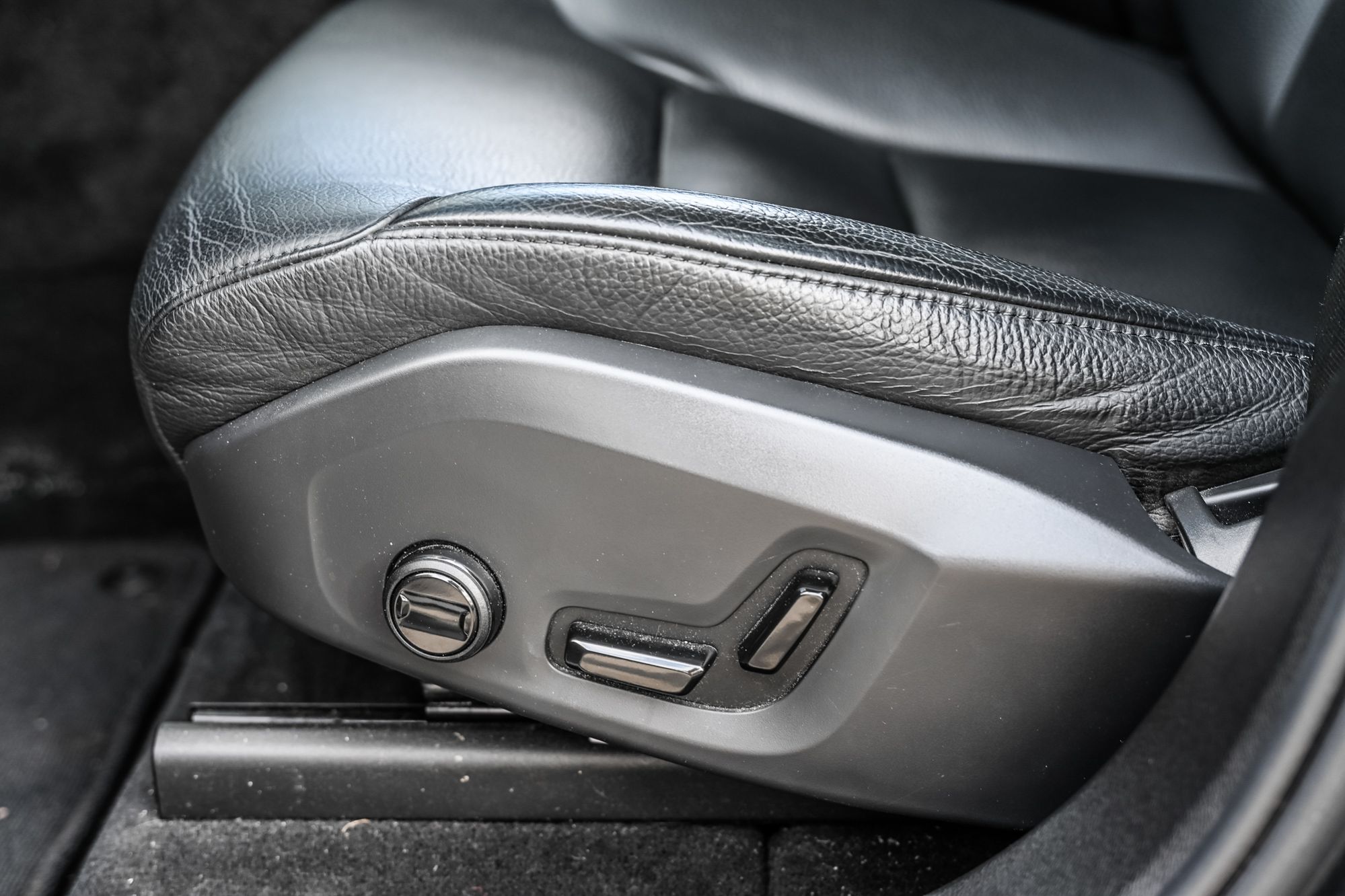 Volvo XC60  2021 à Pointe-Claire, Québec