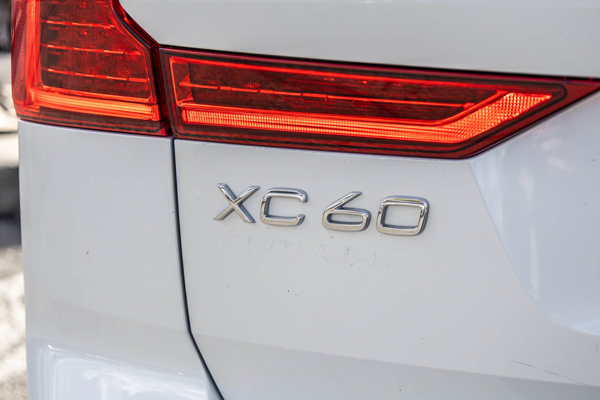 2021 Volvo XC60 in Pointe-Claire, Quebec