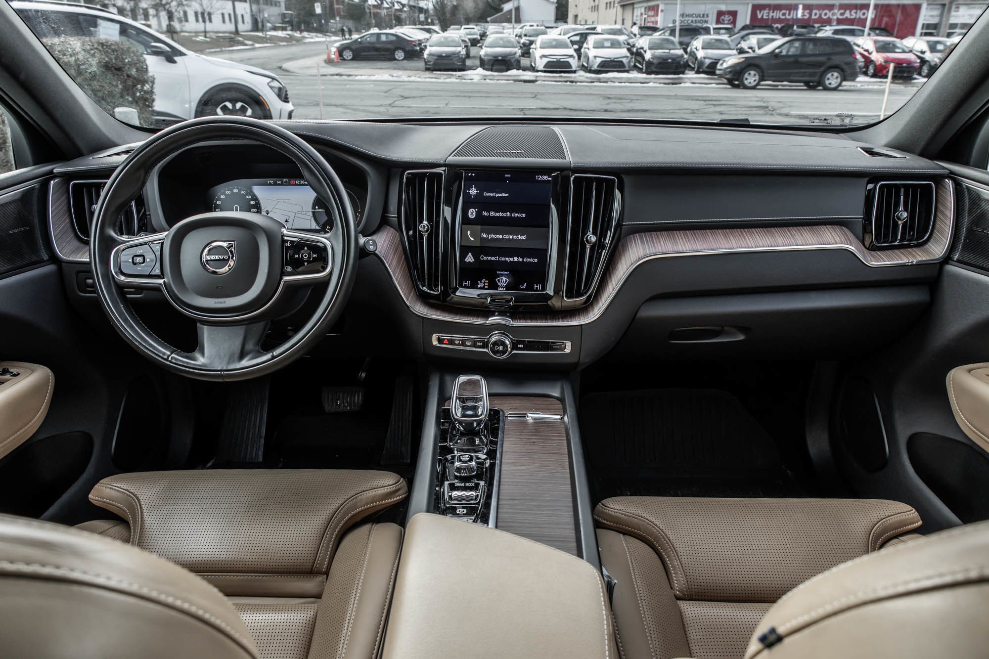 2021 Volvo XC60 in Pointe-Claire, Quebec