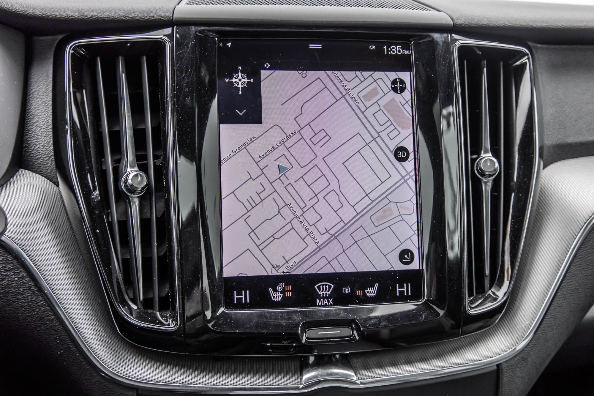 2021 Volvo XC60 in Pointe-Claire, Quebec