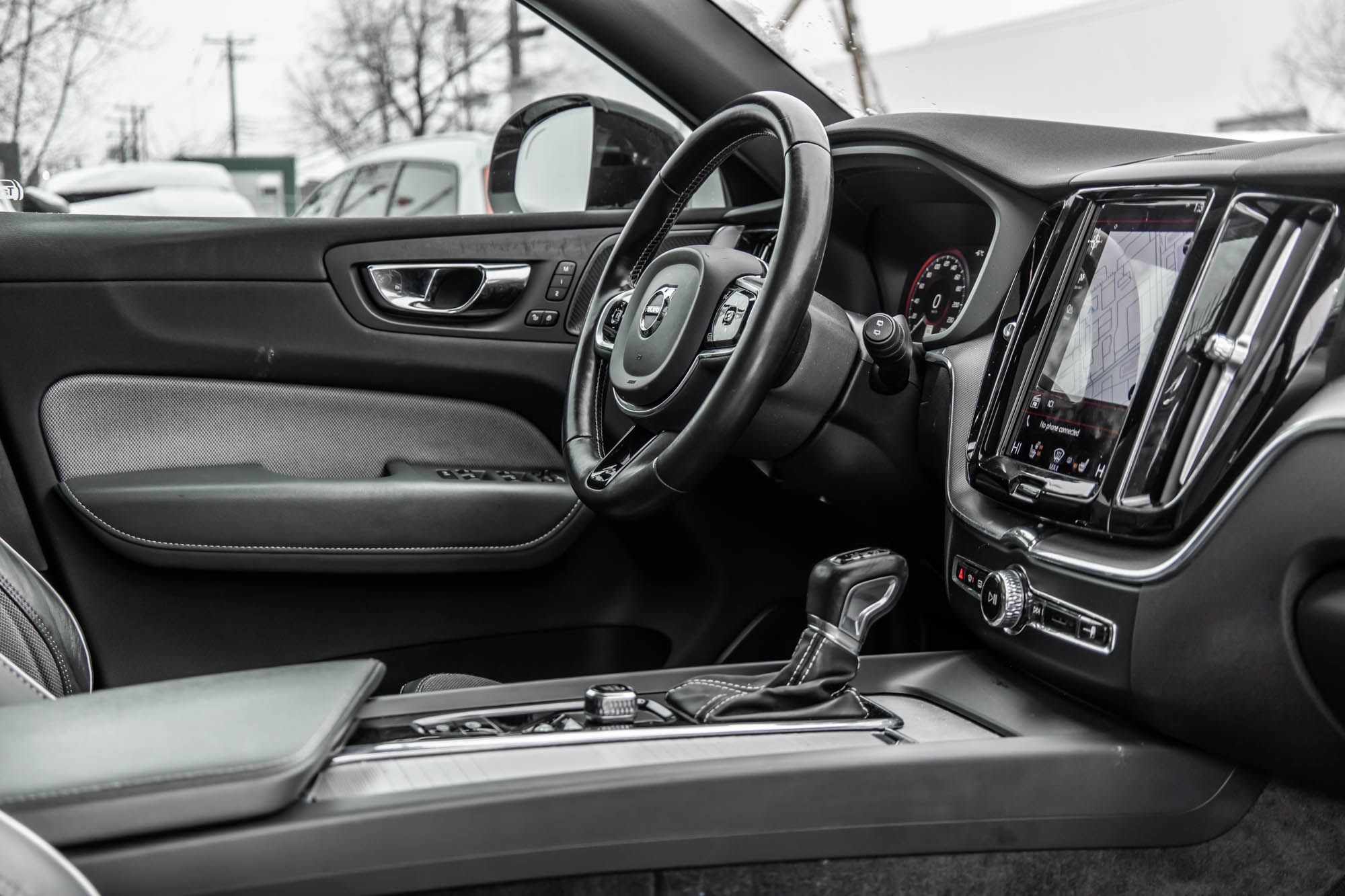 2021 Volvo XC60 in Pointe-Claire, Quebec