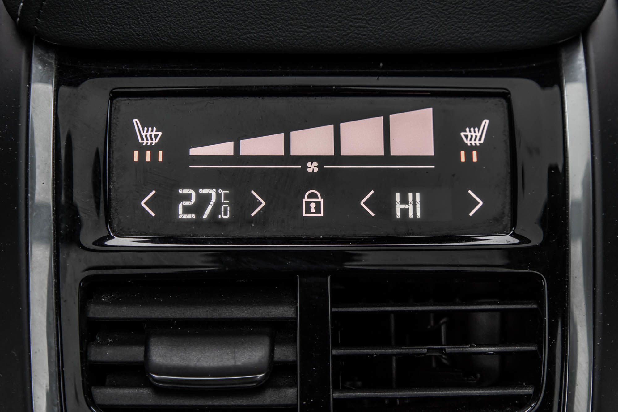 2021 Volvo XC60 in Pointe-Claire, Quebec